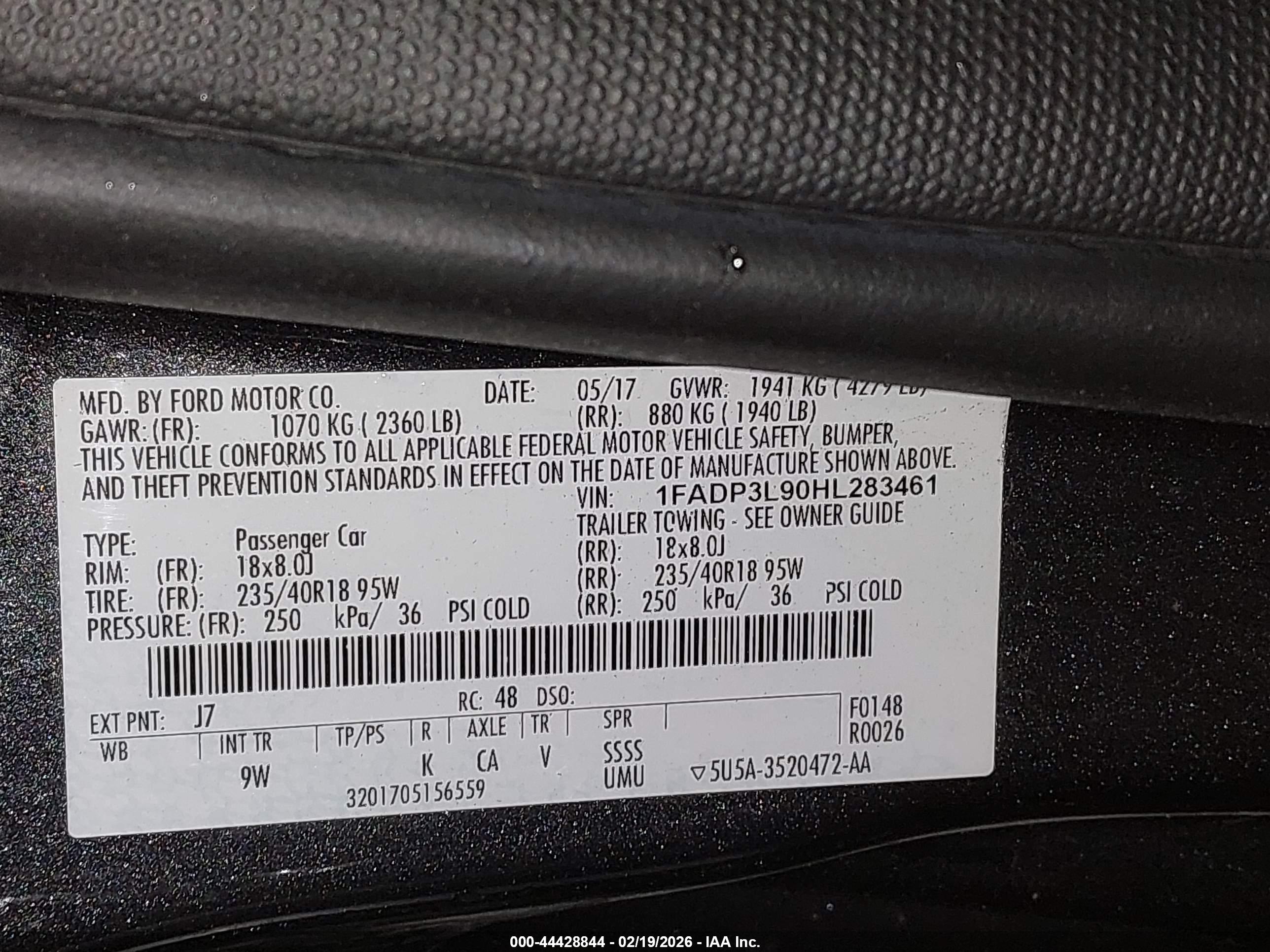 FORD FOCUS image 9
