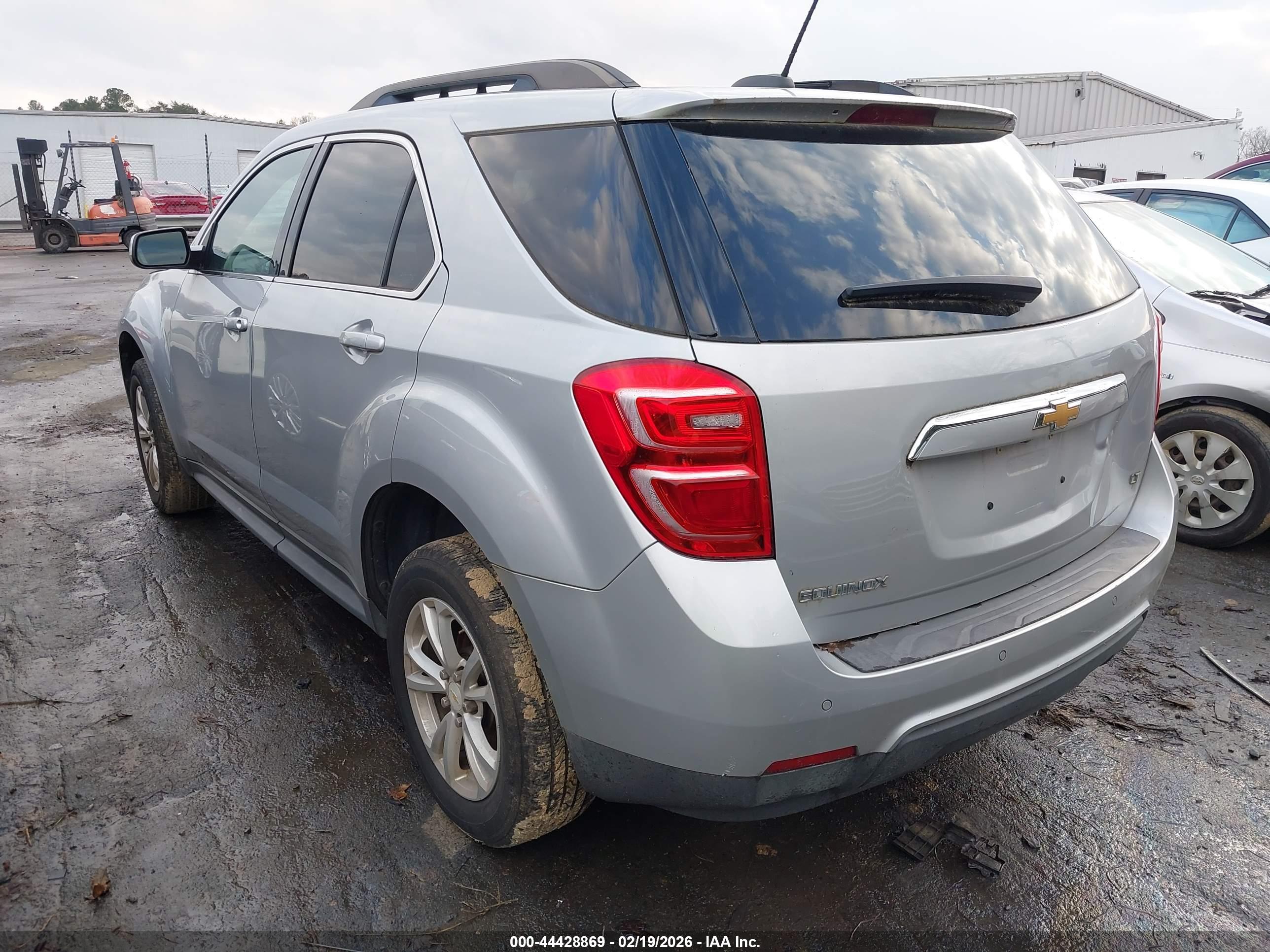 CHEVROLET EQUINOX image 3