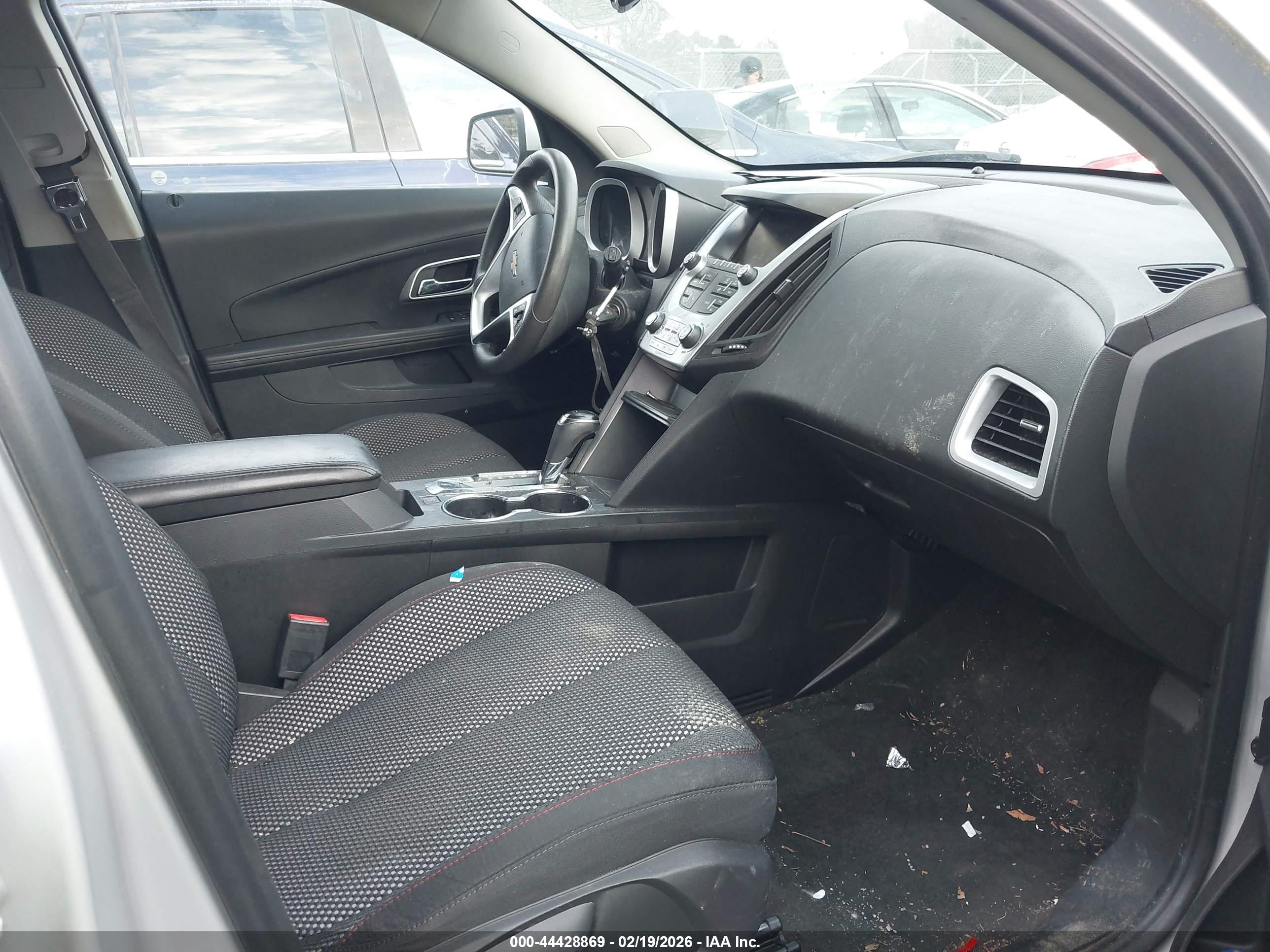 CHEVROLET EQUINOX image 5
