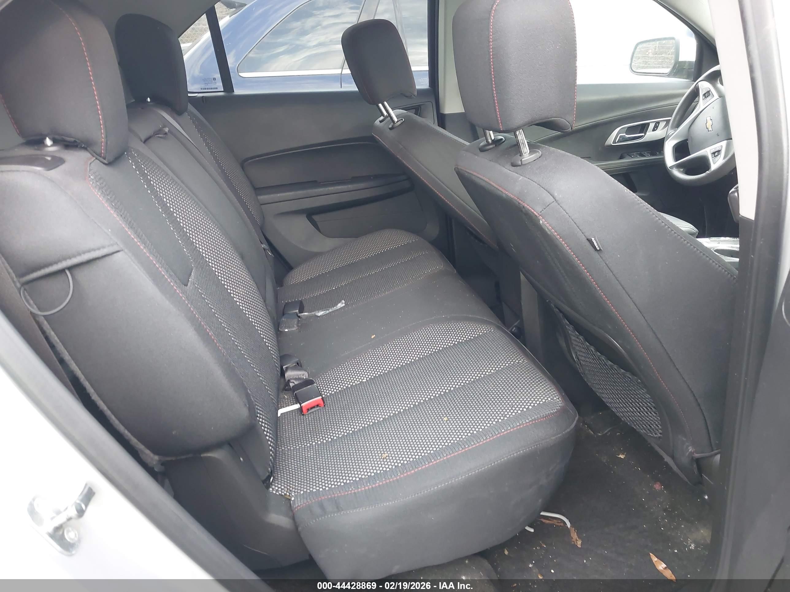 CHEVROLET EQUINOX image 8