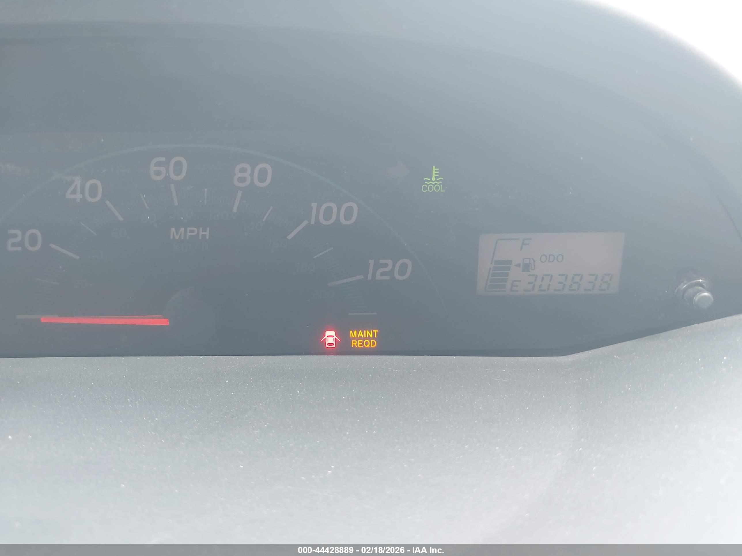 TOYOTA YARIS image 7