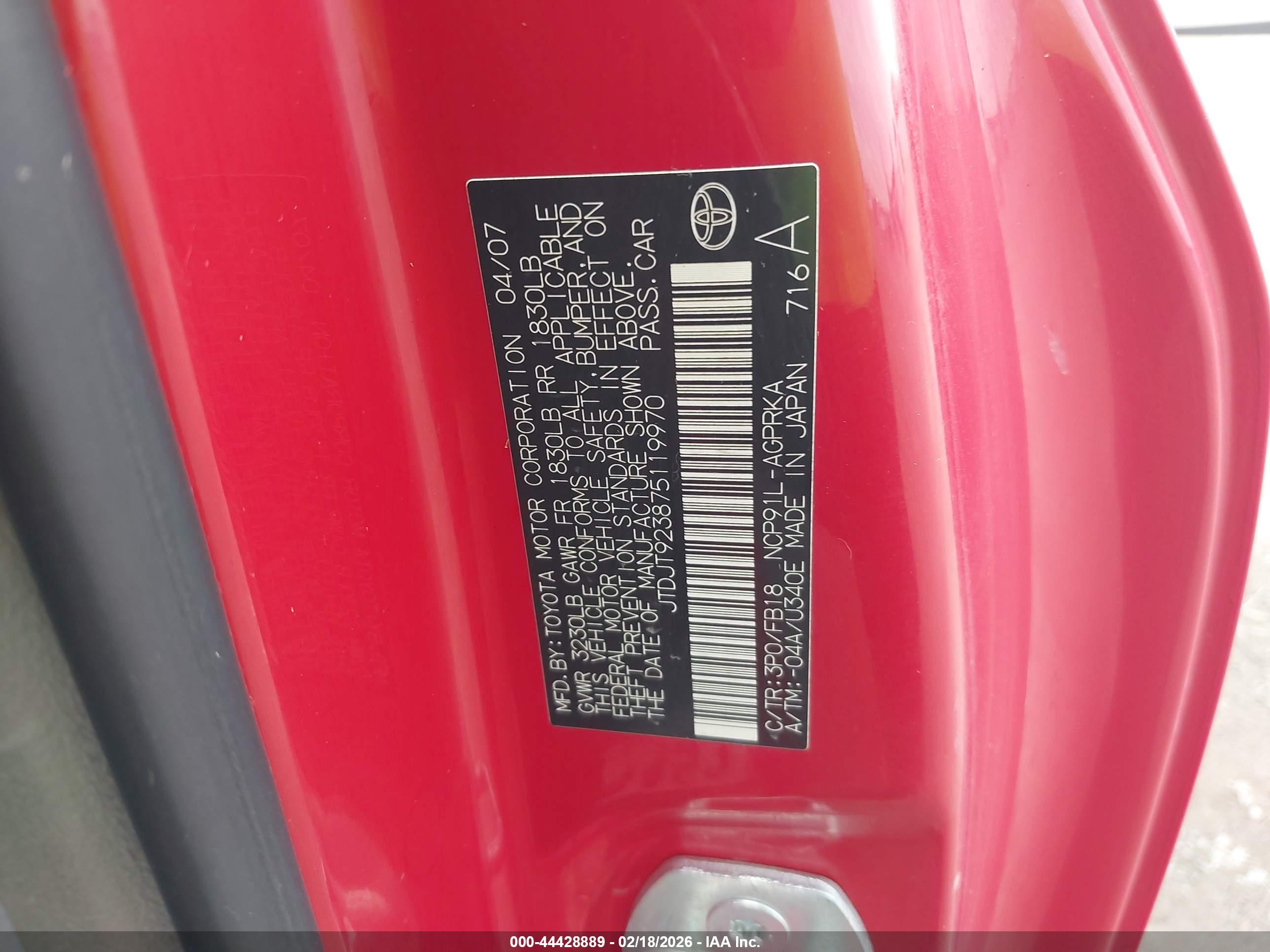TOYOTA YARIS image 9