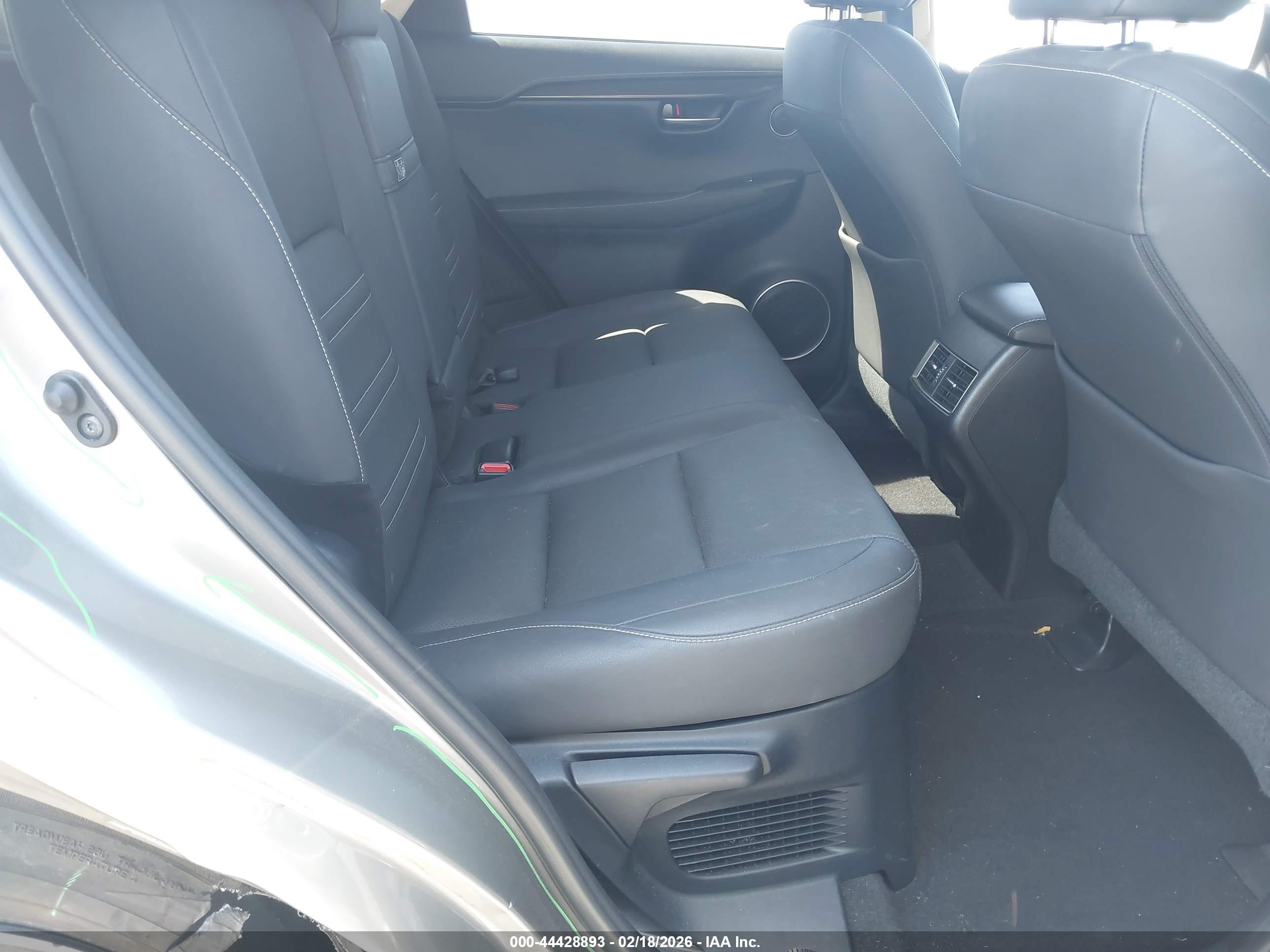 LEXUS NX image 8