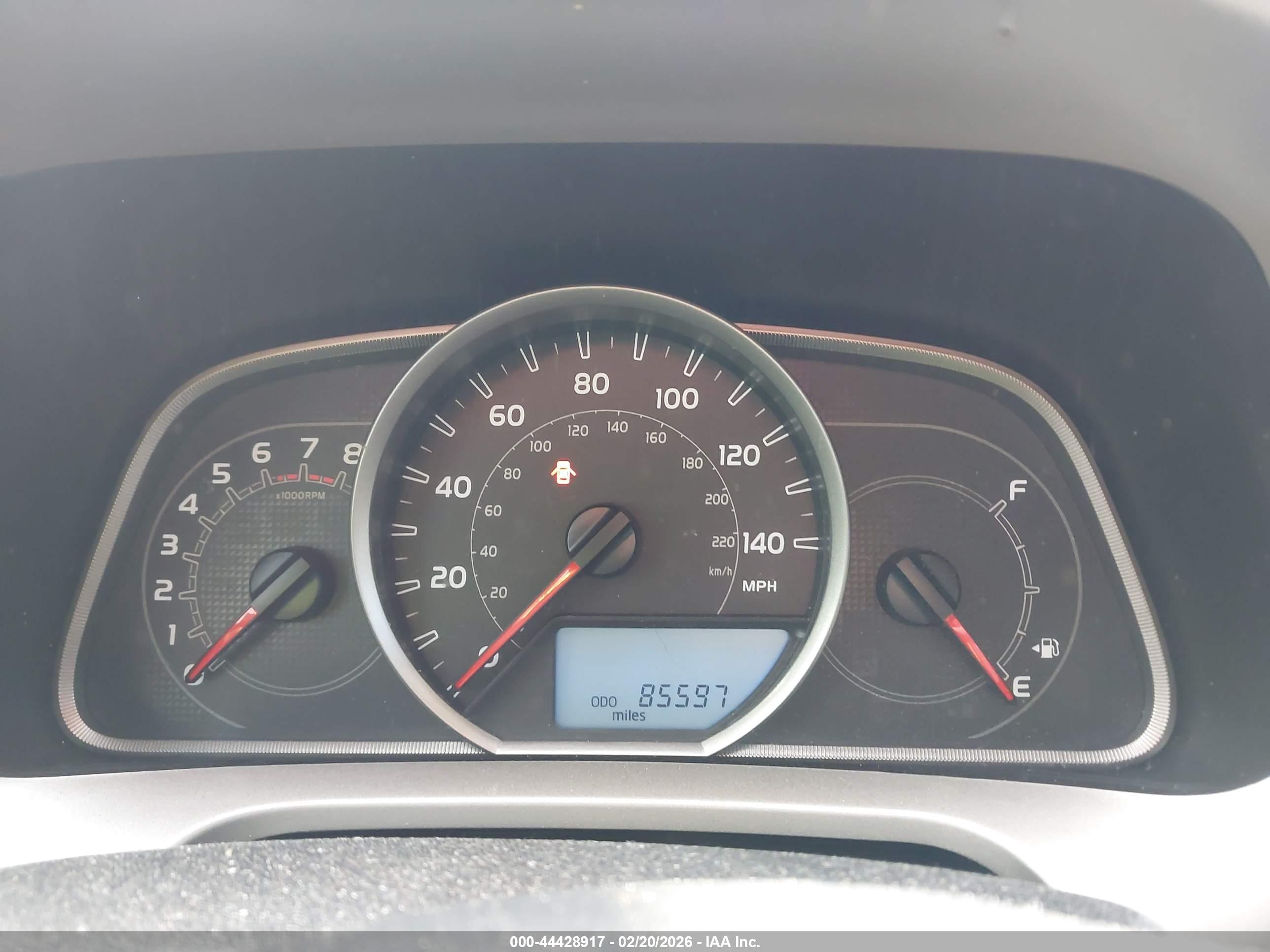 TOYOTA RAV4 image 7