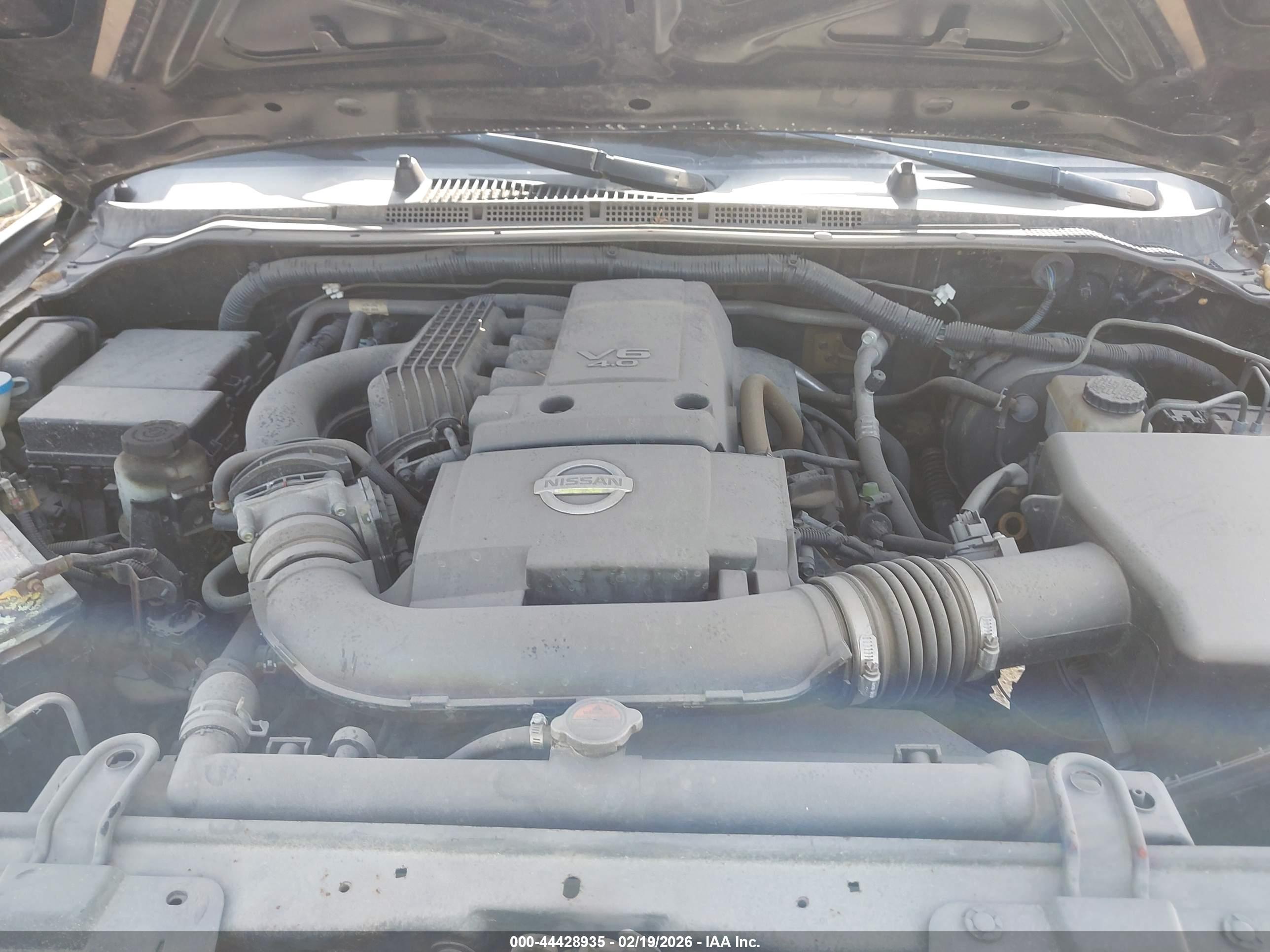 NISSAN FRONTIER image 10