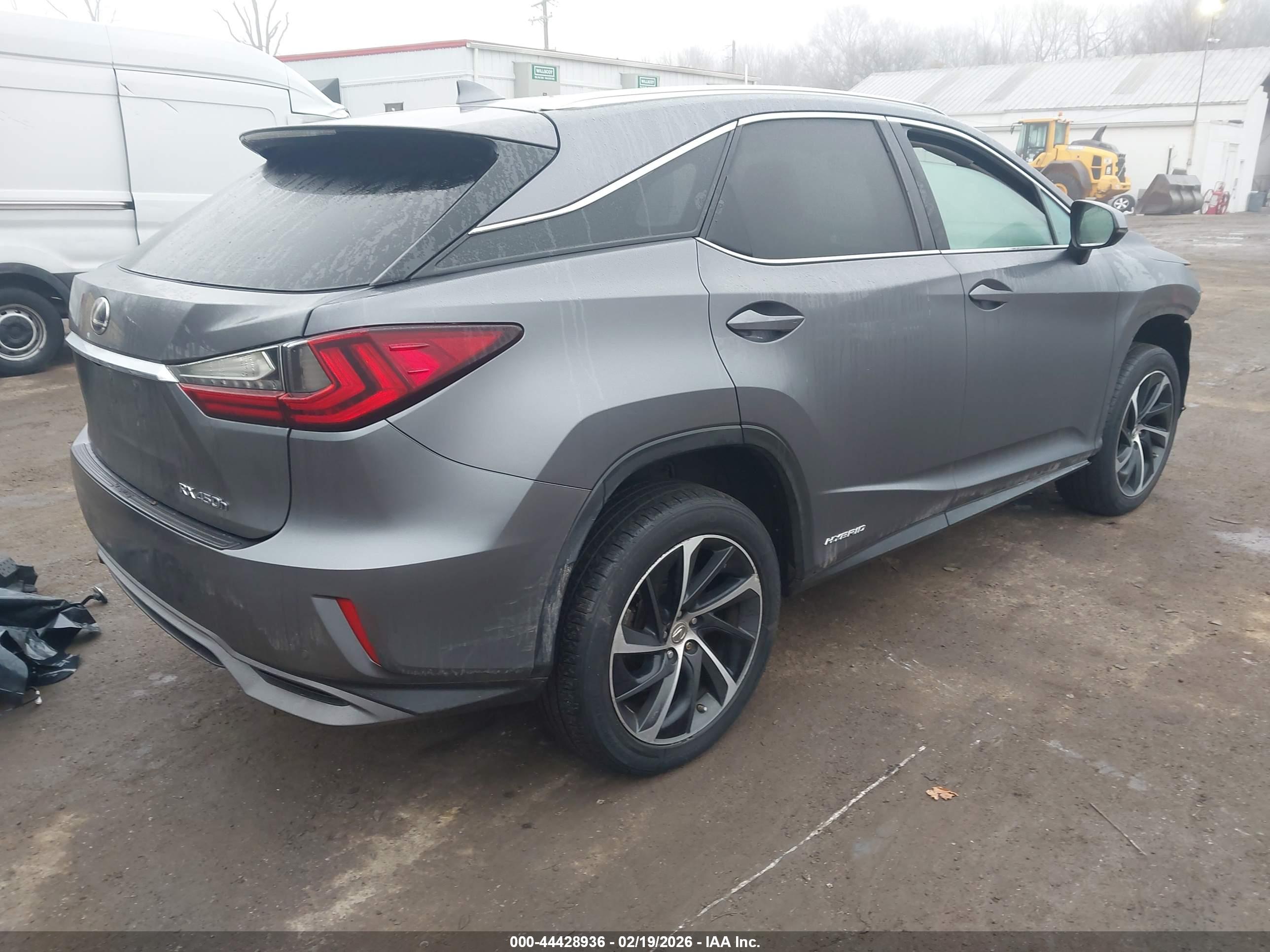 LEXUS RX image 4