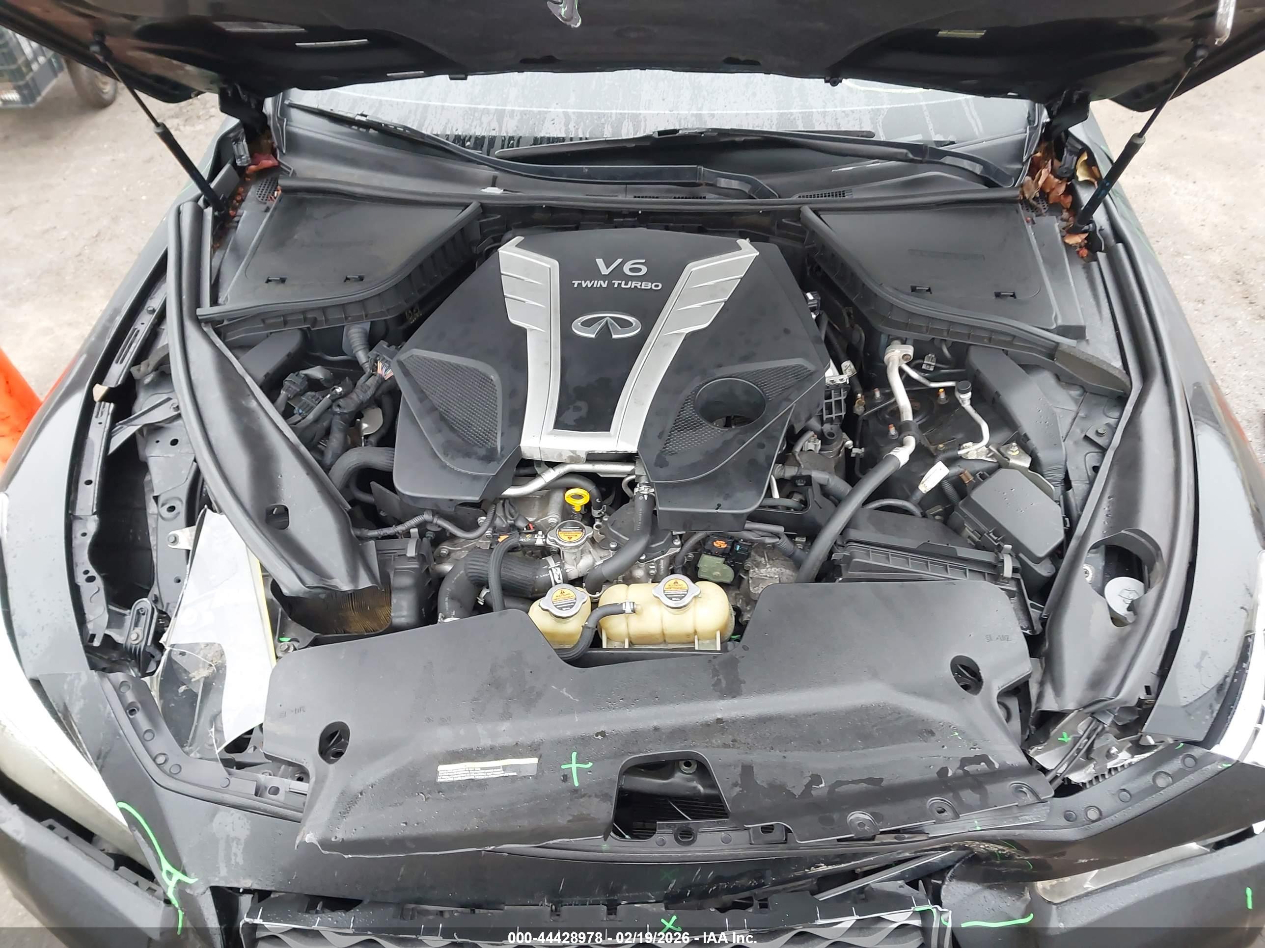 INFINITI Q50 image 10