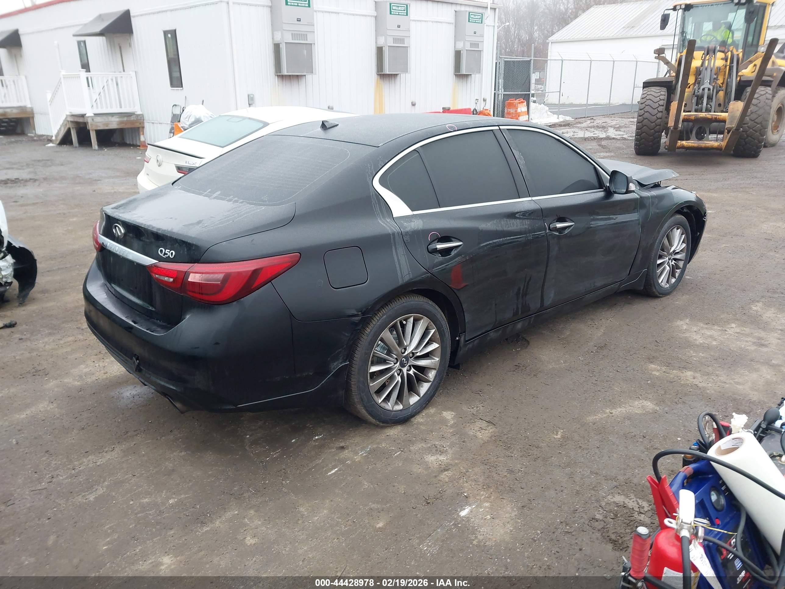 INFINITI Q50 image 4