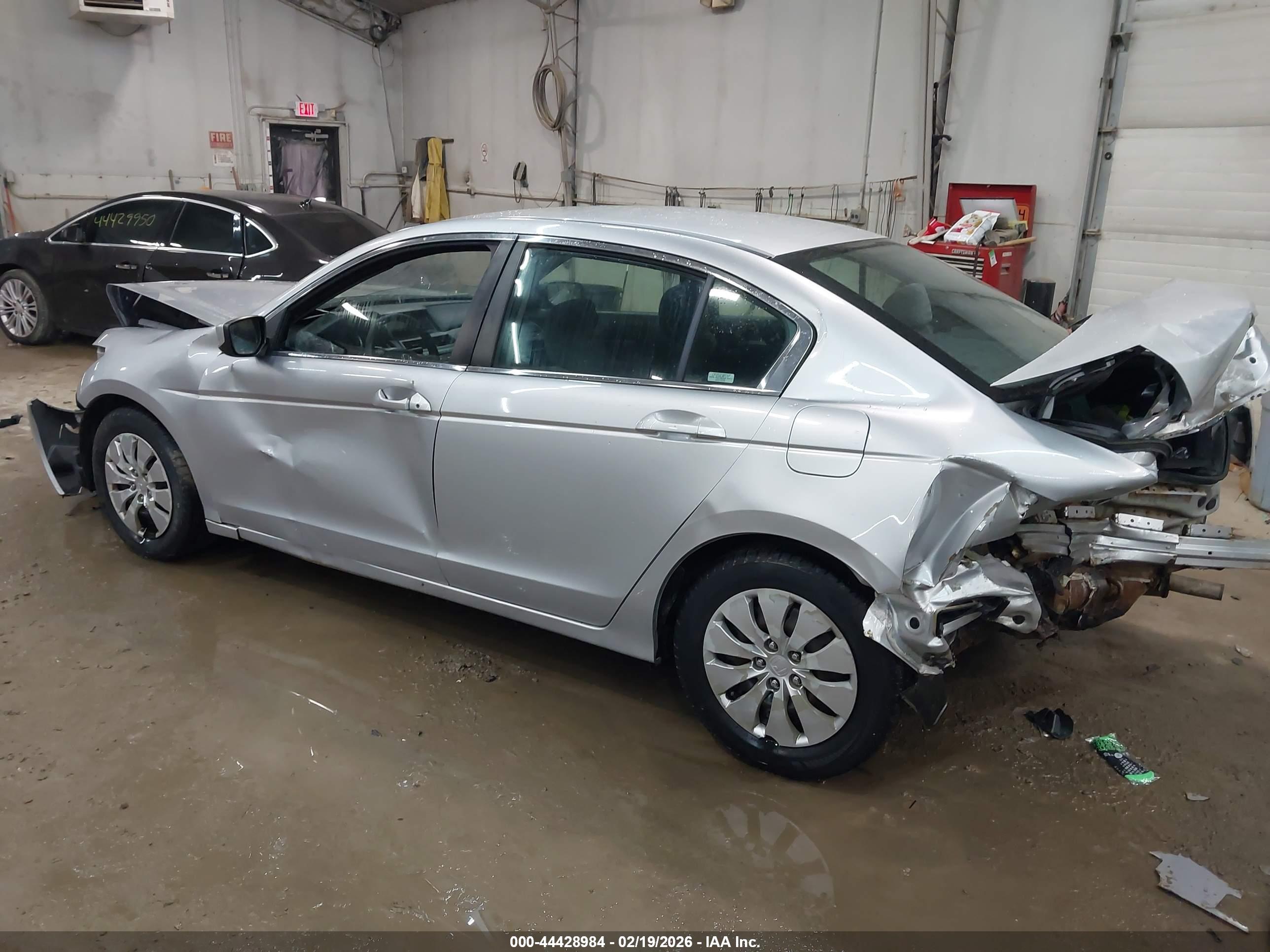 HONDA ACCORD image 3