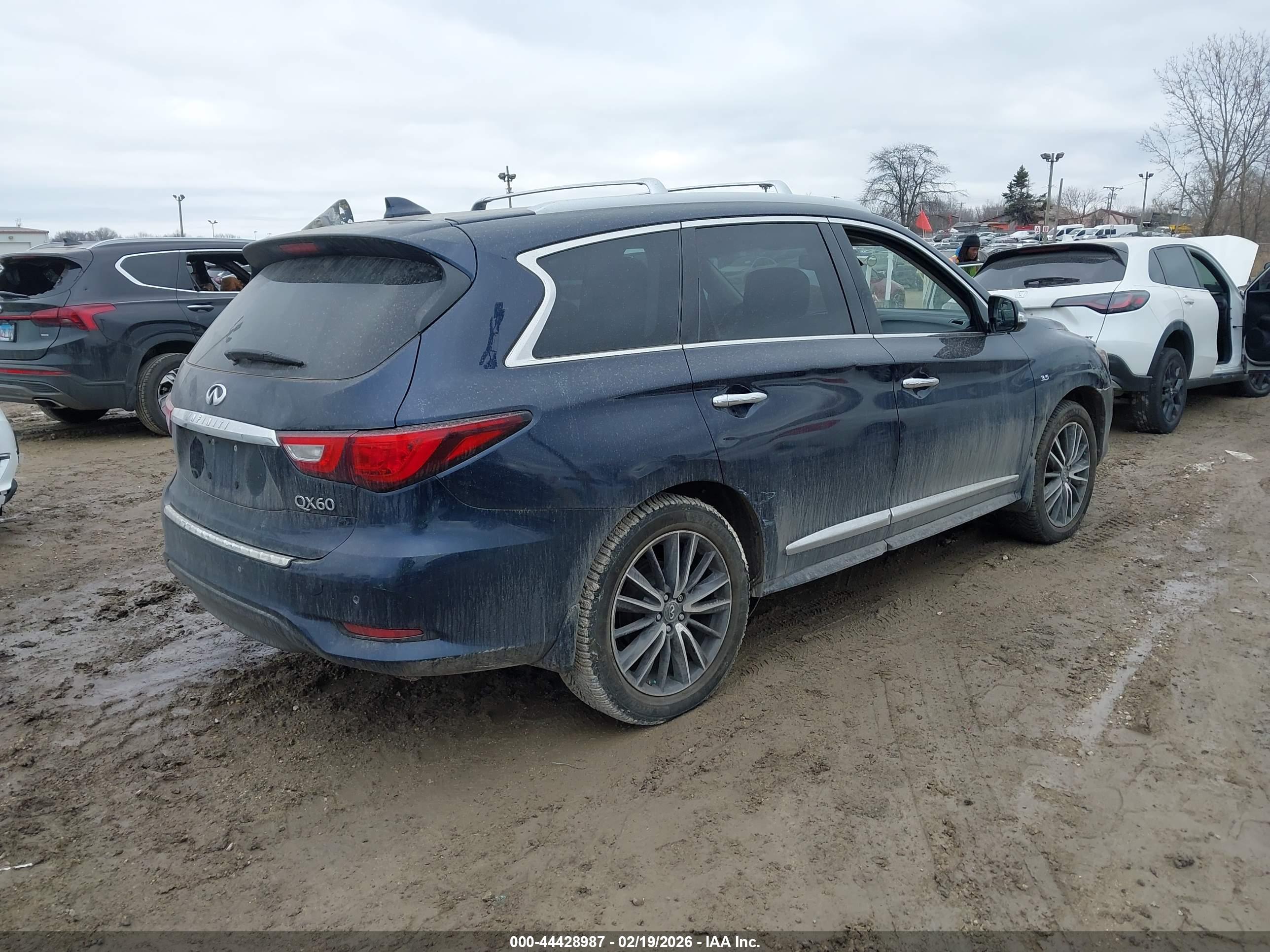INFINITI QX60 image 4