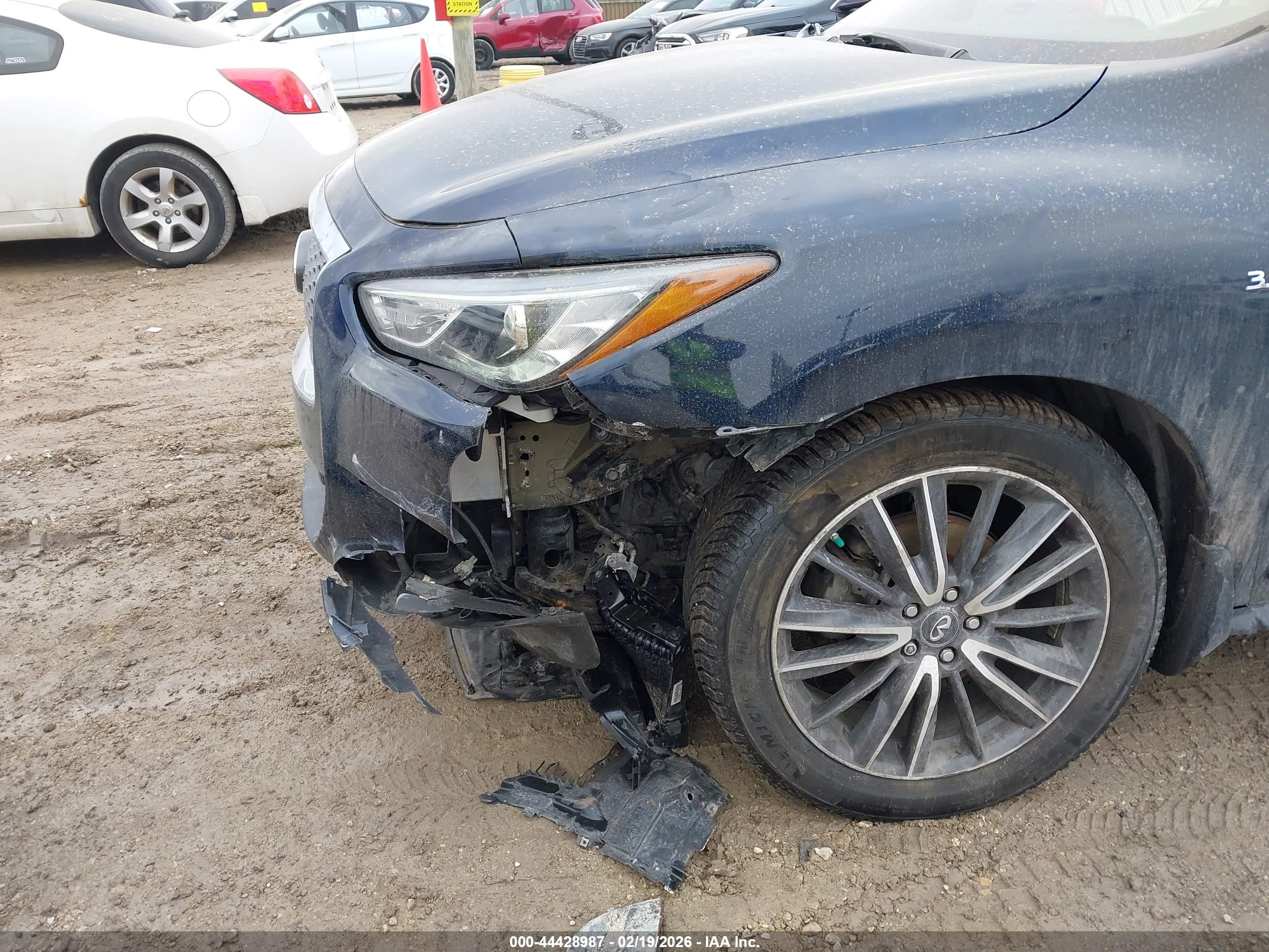 INFINITI QX60 image 6