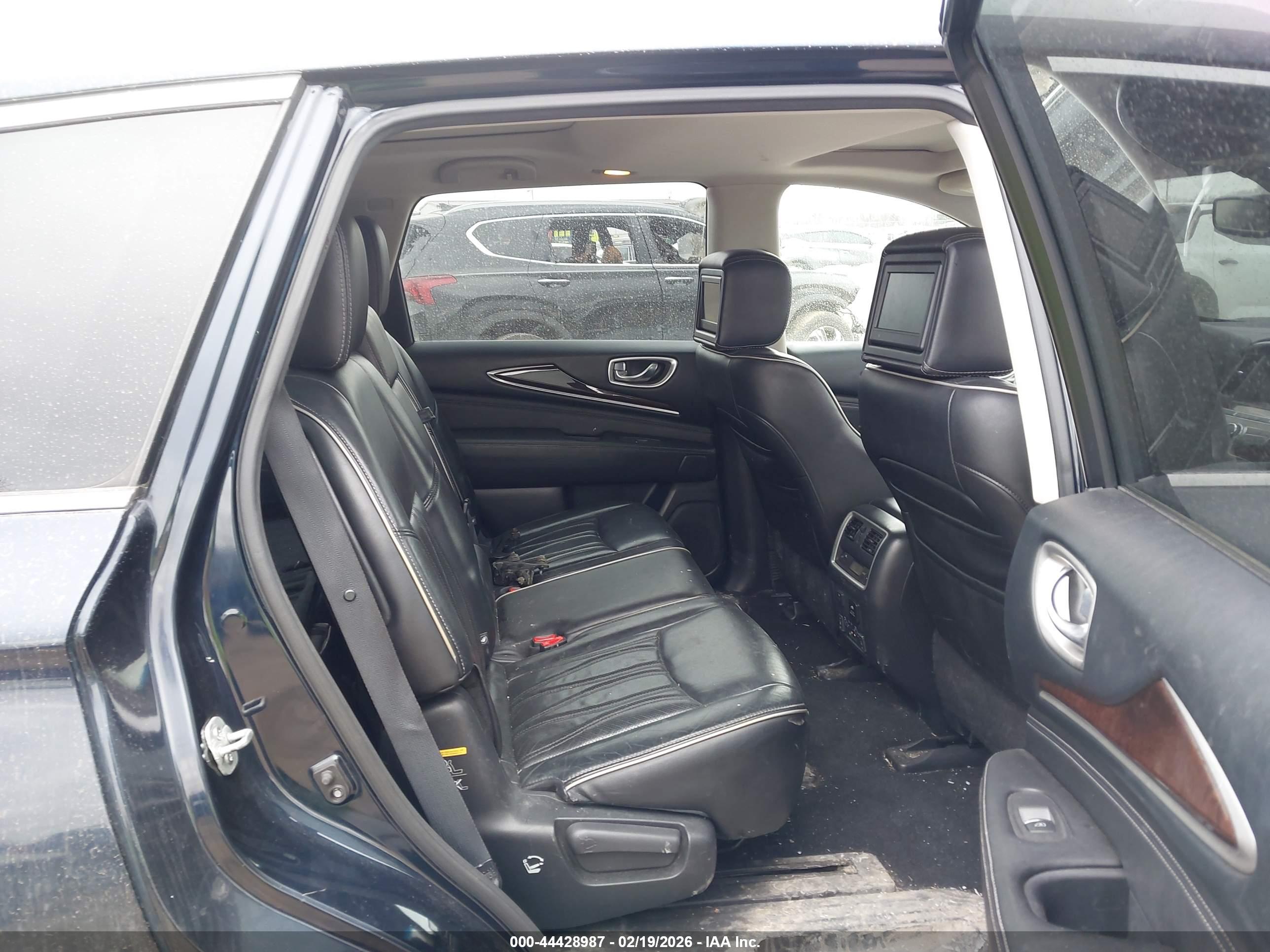 INFINITI QX60 image 8