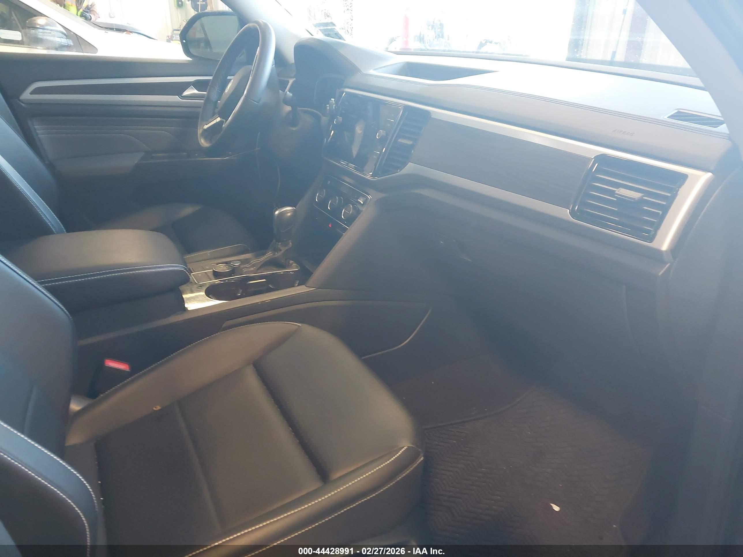 VOLKSWAGEN ATLAS image 5