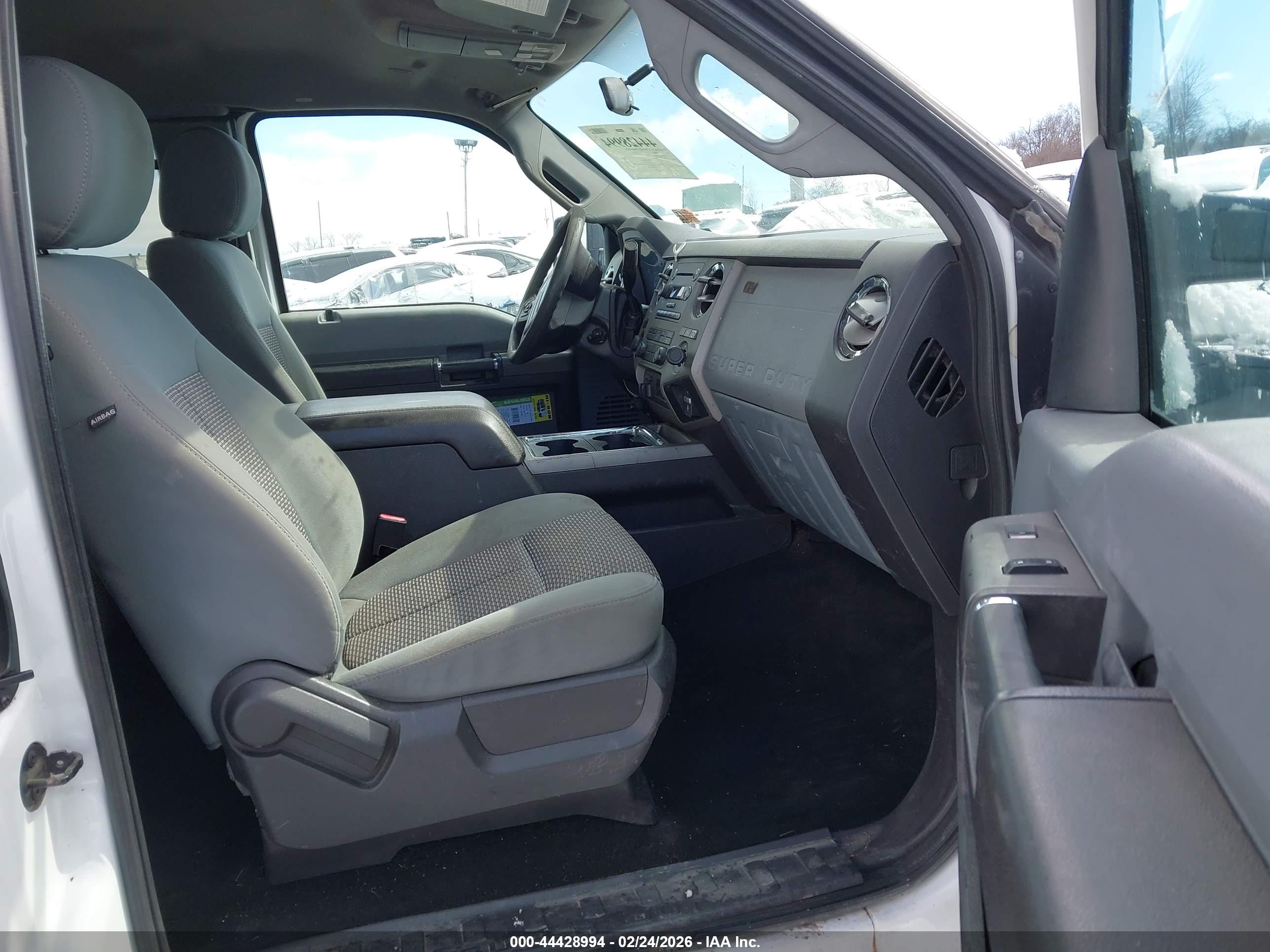 FORD F-350 image 5