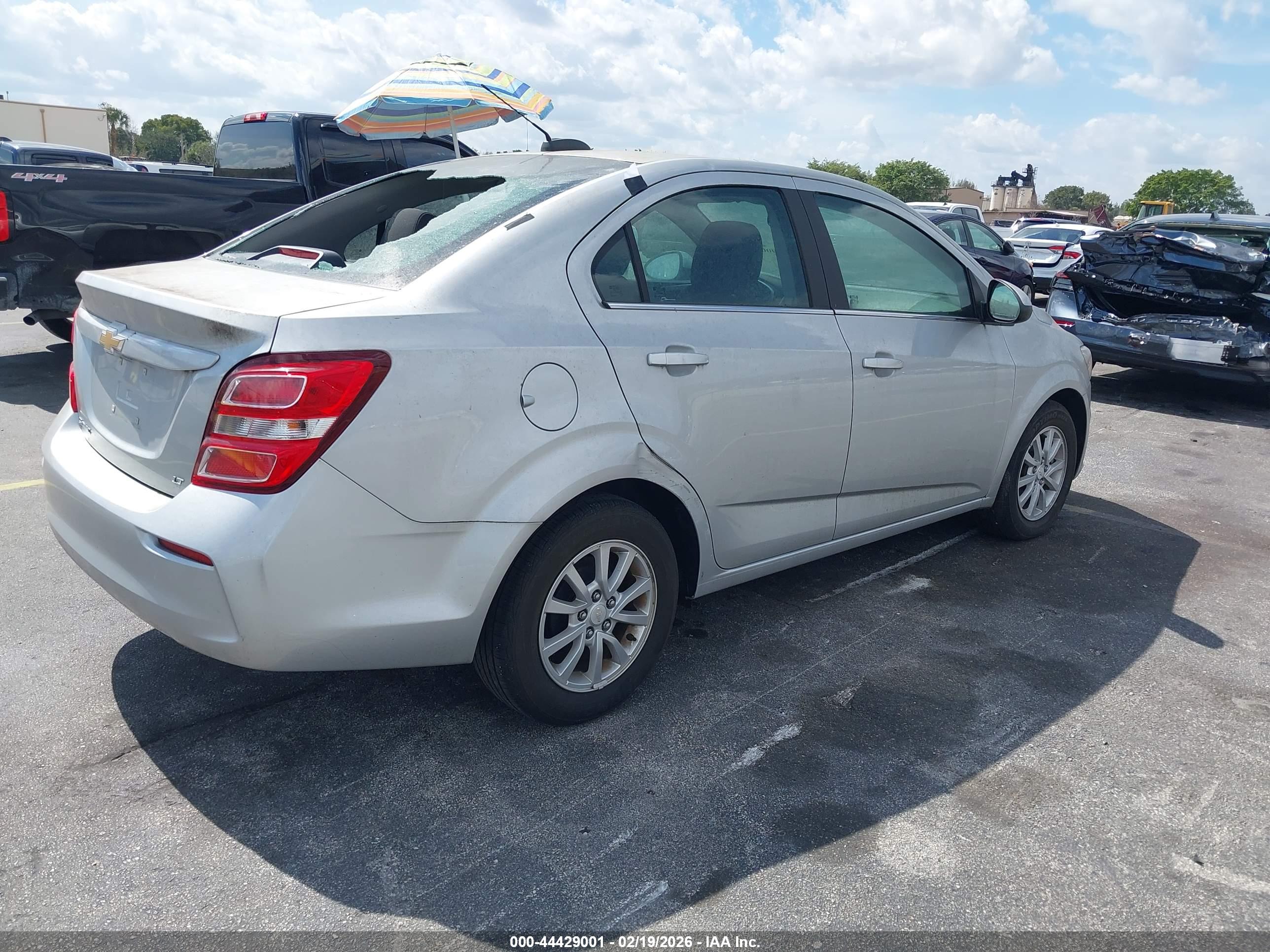 CHEVROLET SONIC image 4