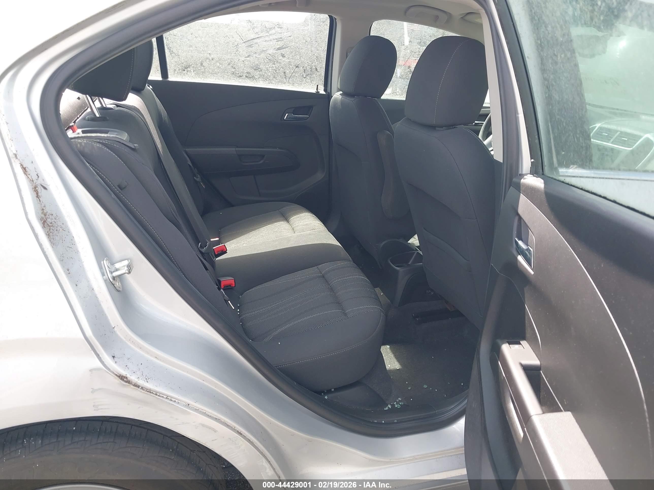 CHEVROLET SONIC image 8