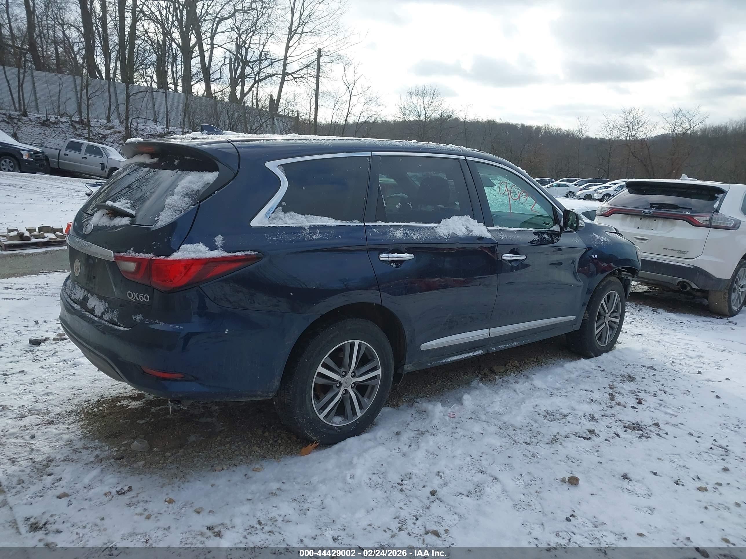 INFINITI QX60 image 4