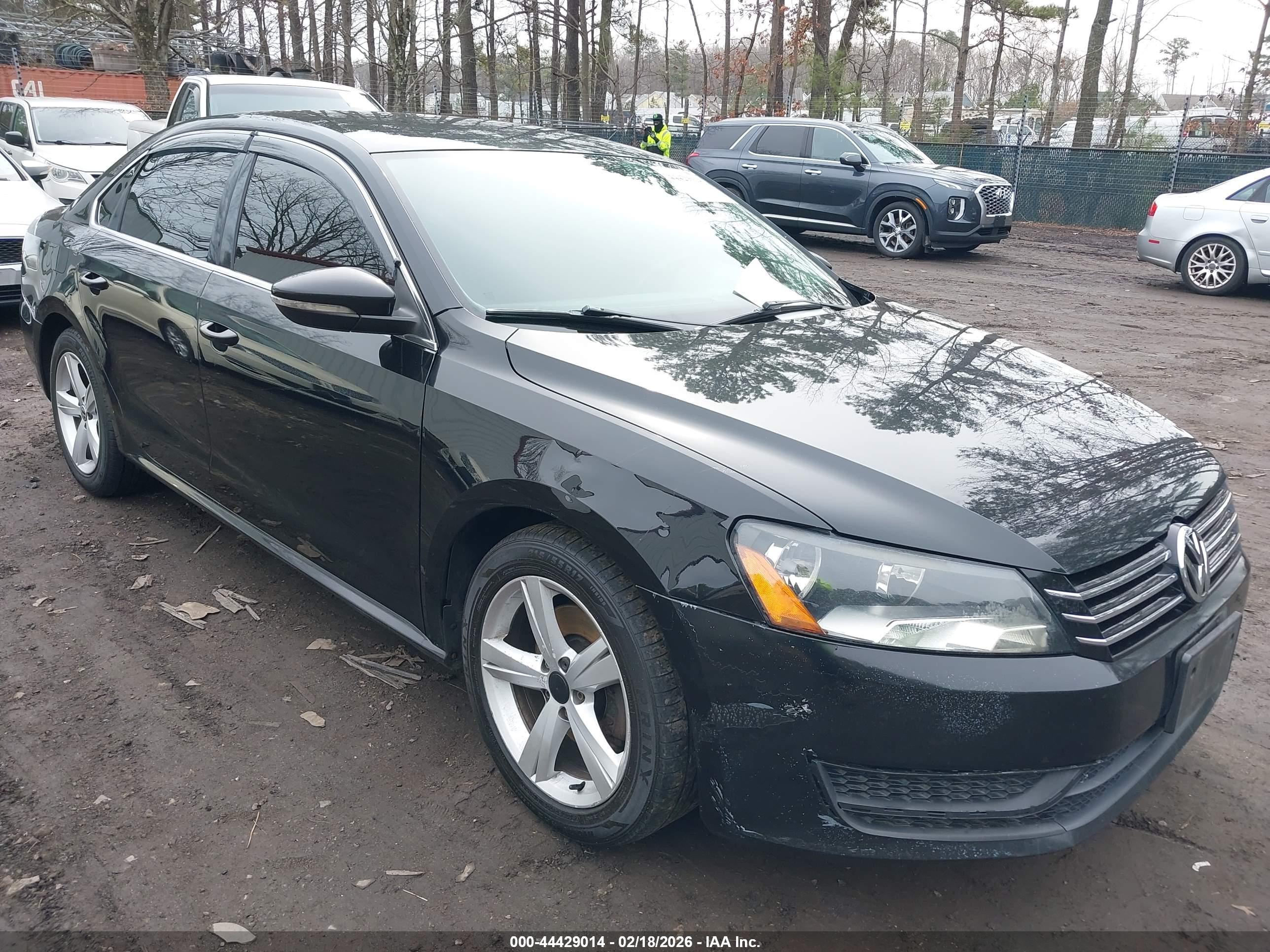VOLKSWAGEN PASSAT image 6