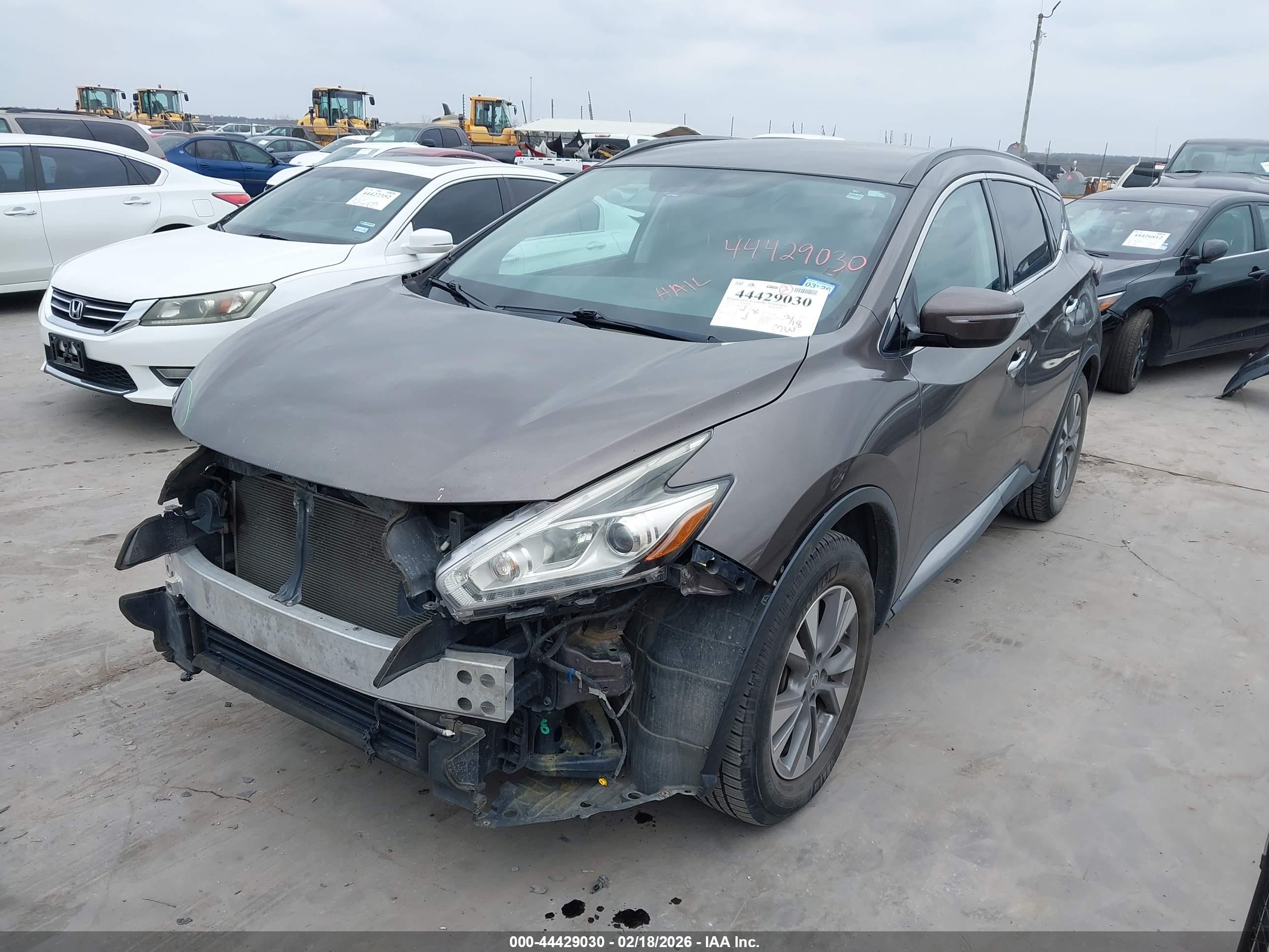 NISSAN MURANO image 2