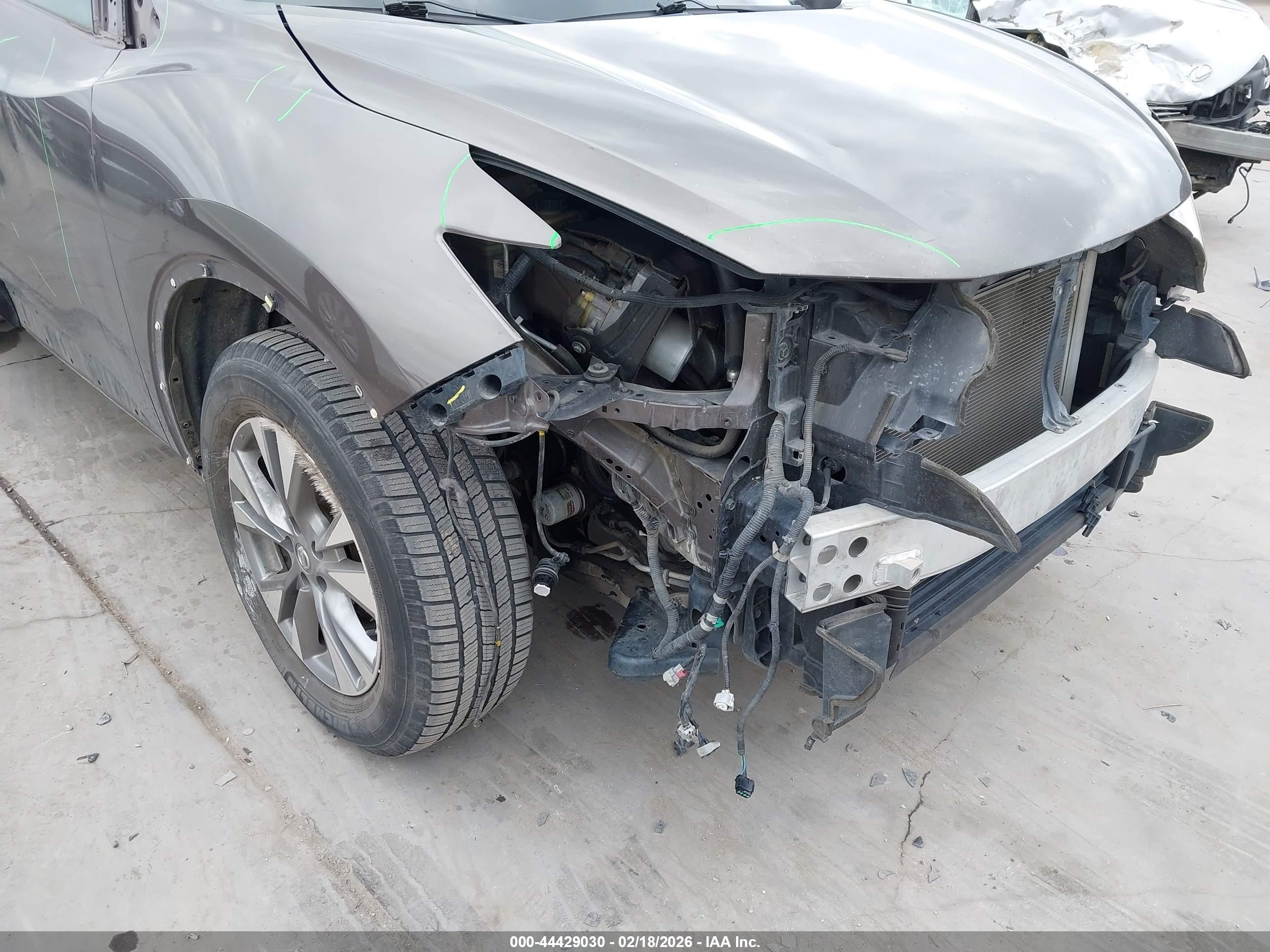 NISSAN MURANO image 6