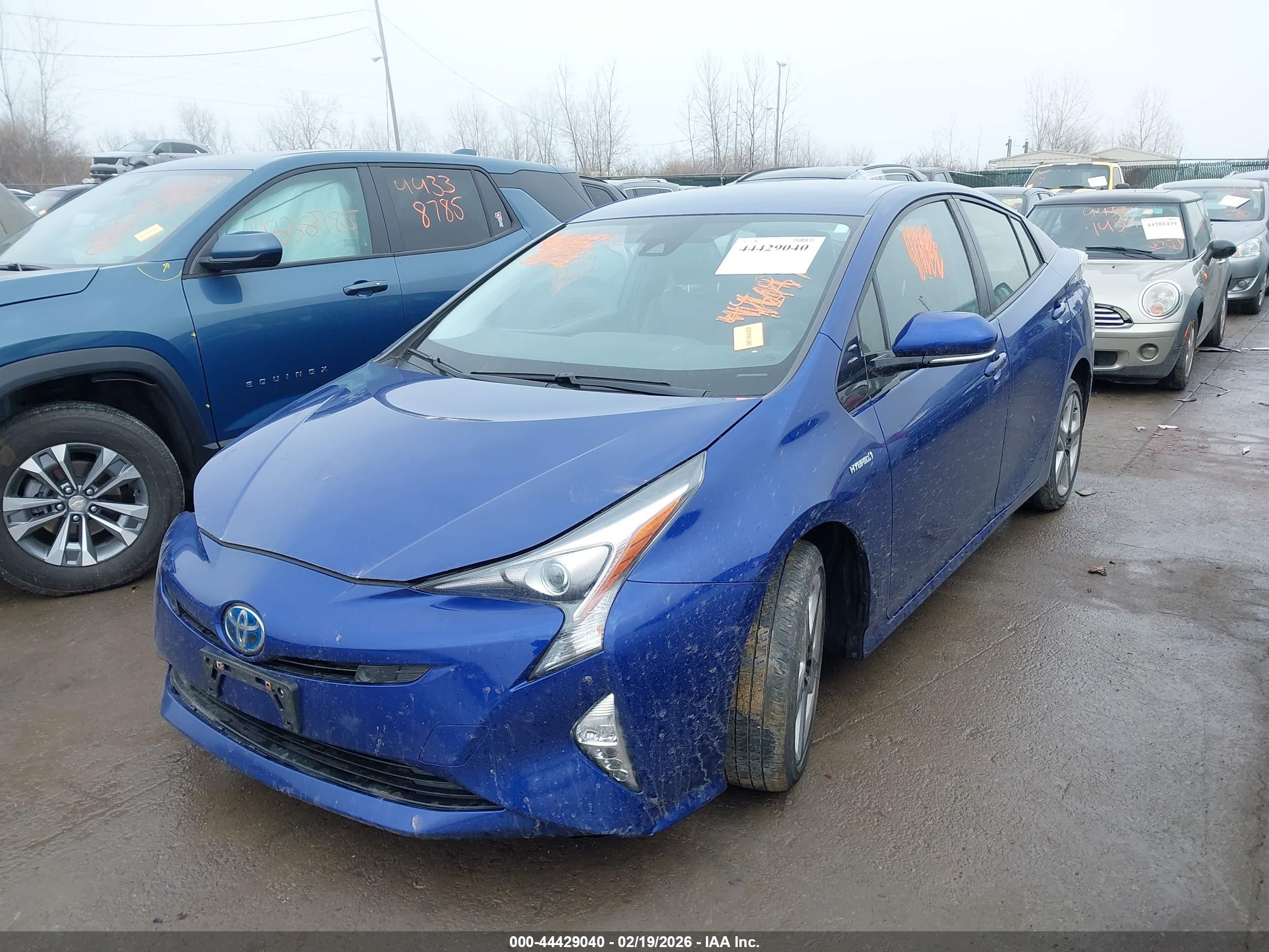 TOYOTA PRIUS image 2