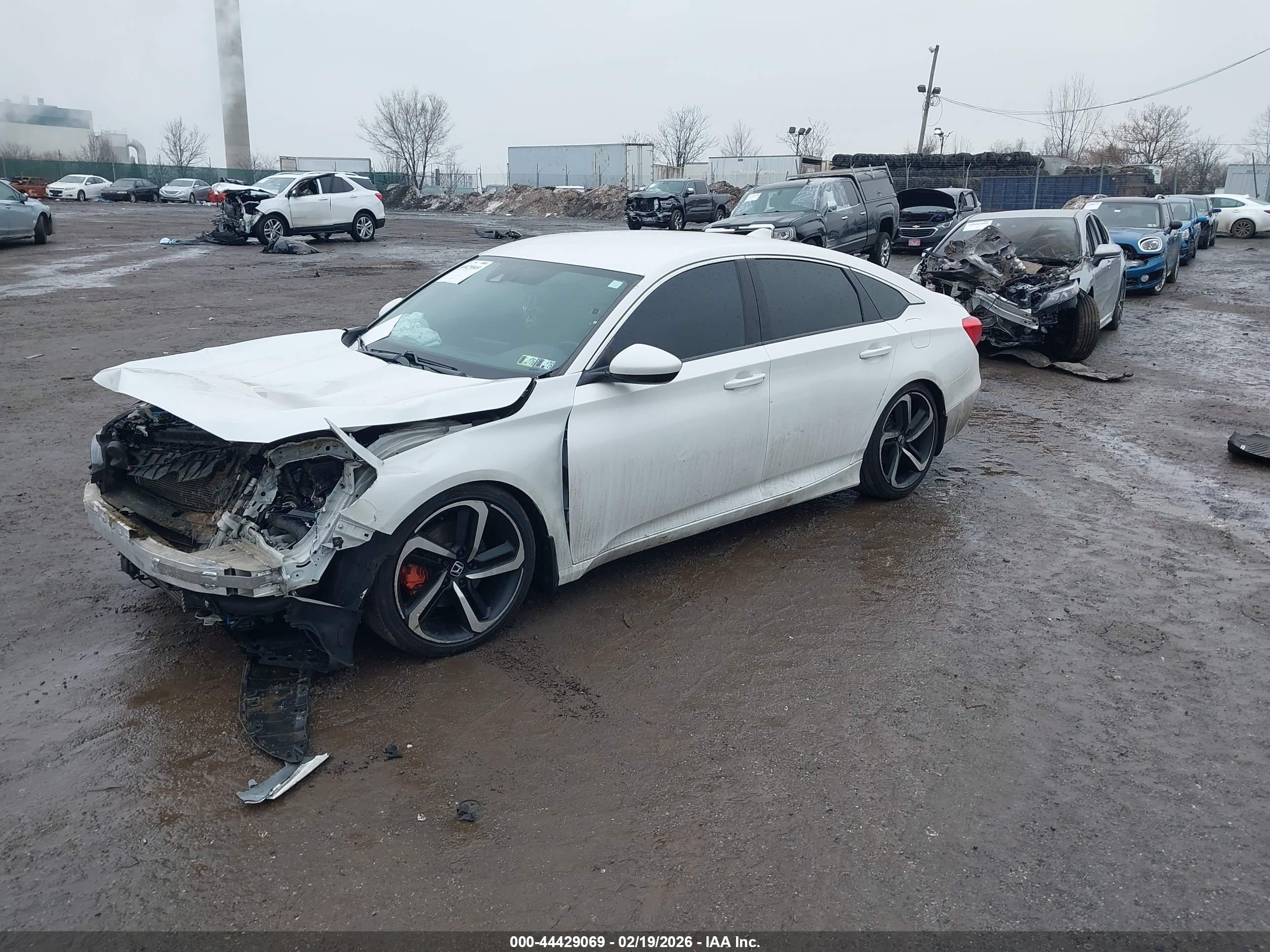 HONDA ACCORD image 2