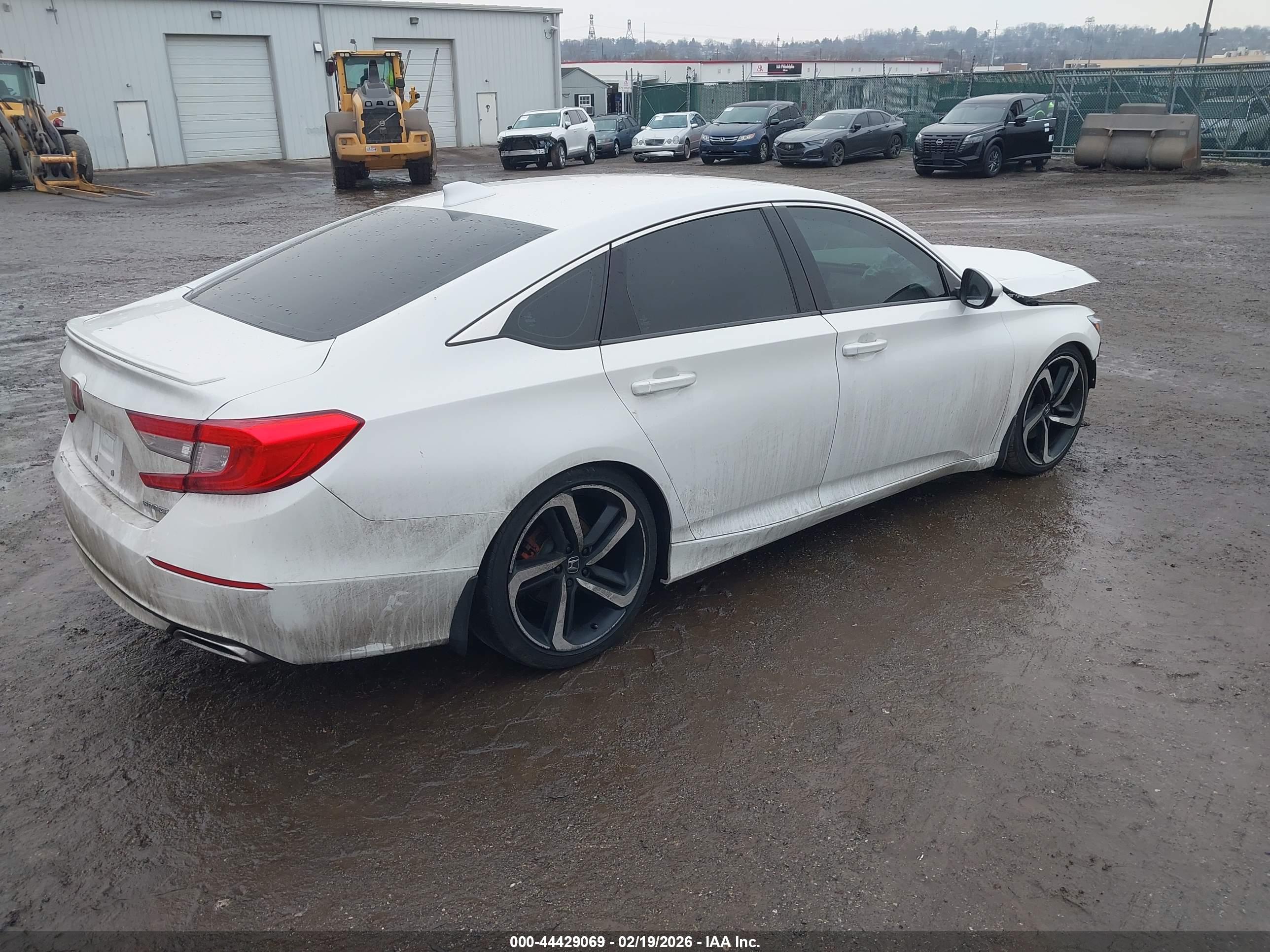 HONDA ACCORD image 4