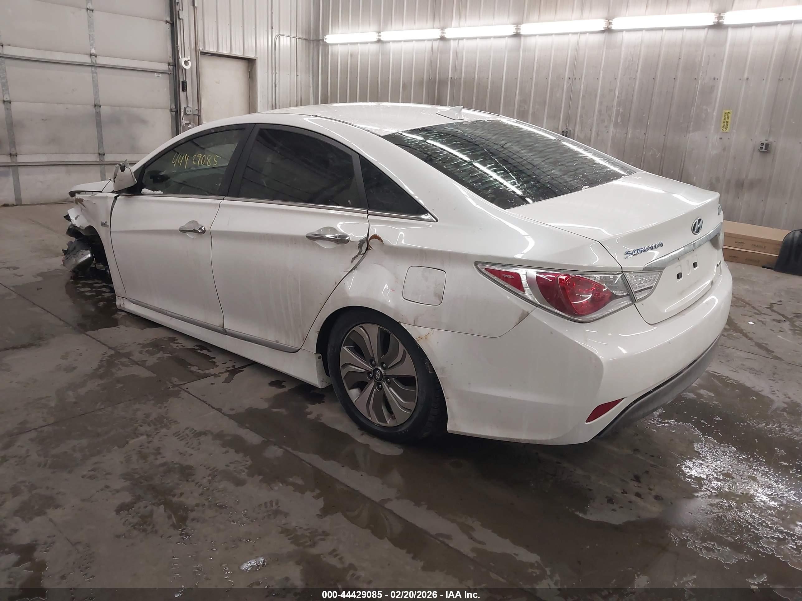 HYUNDAI SONATA image 3