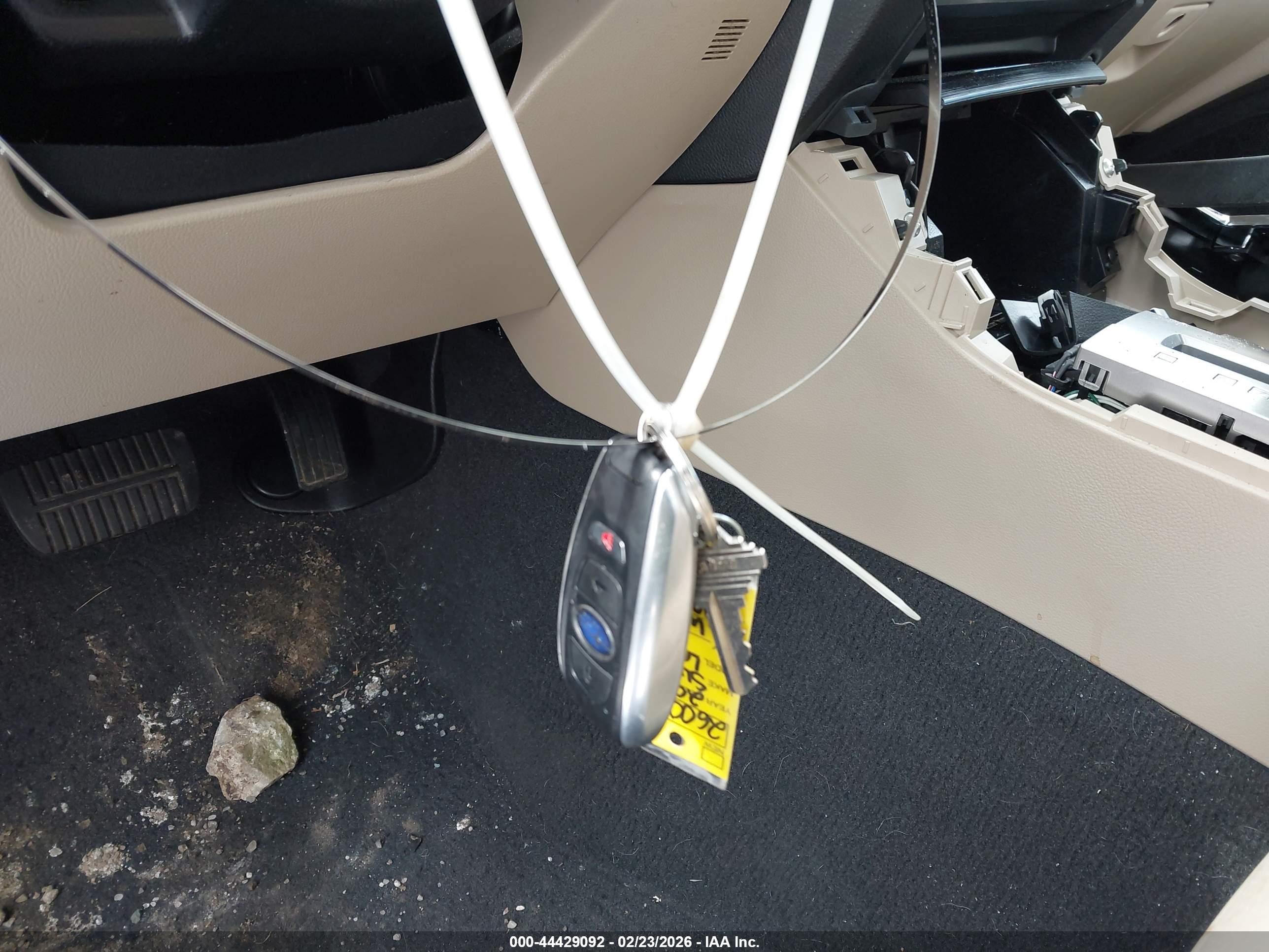 SUBARU LEGACY image 11