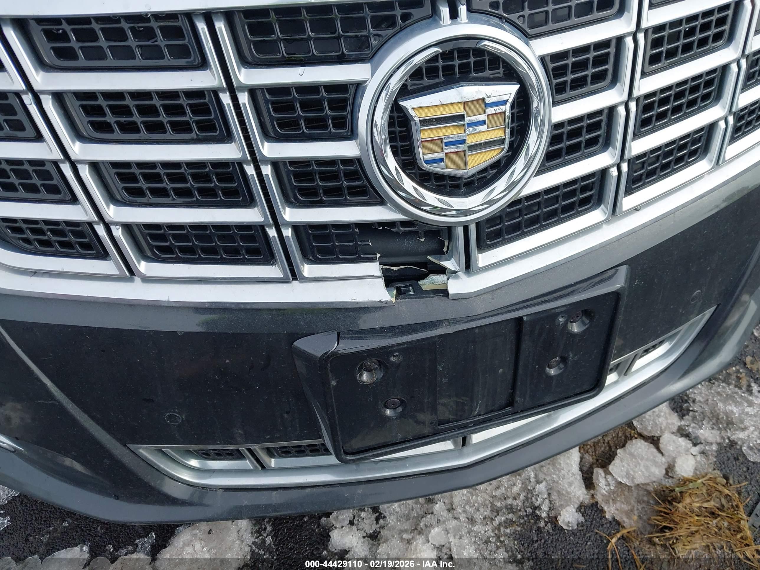 CADILLAC XTS image 6