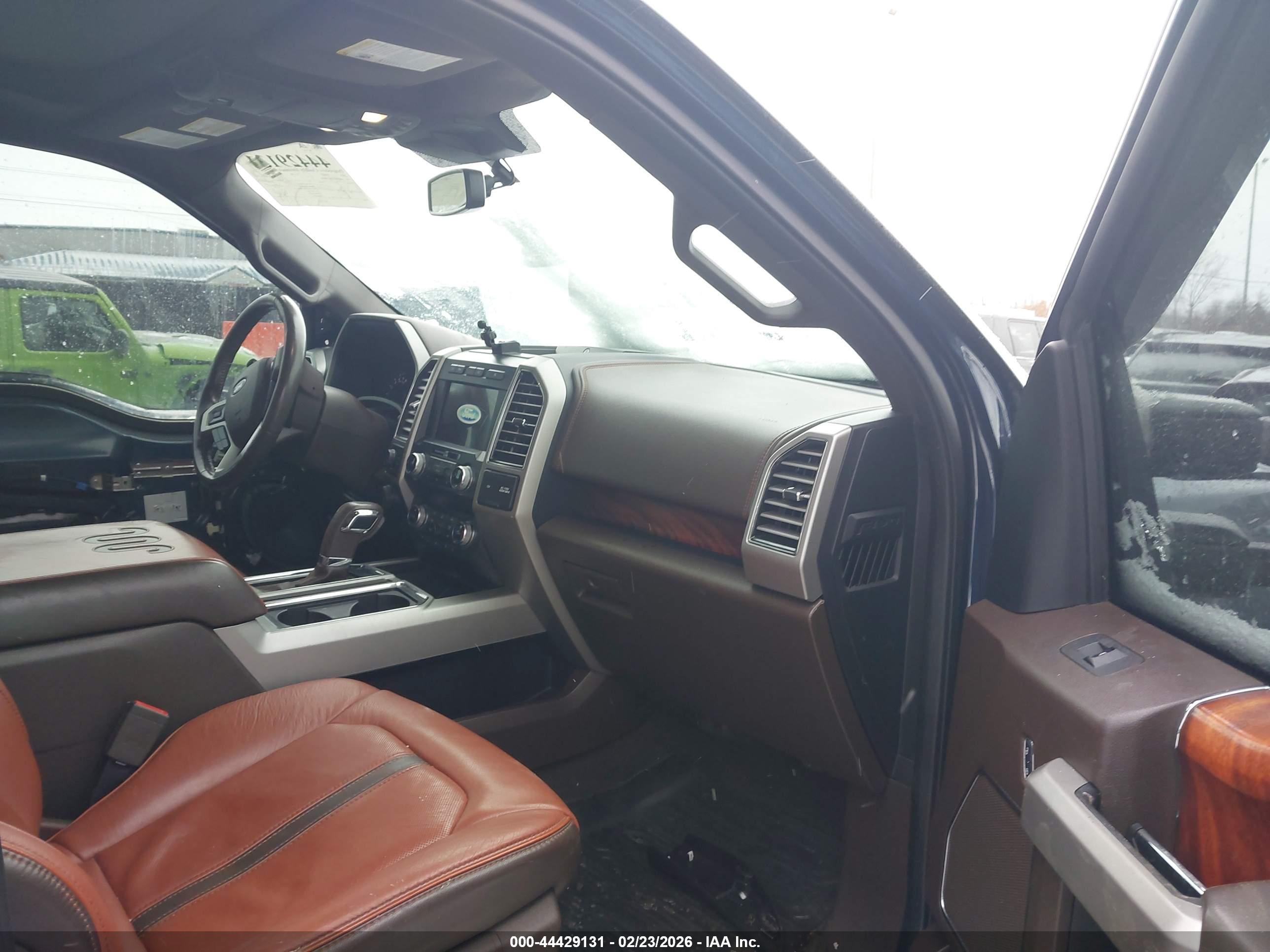 FORD F-150 image 5