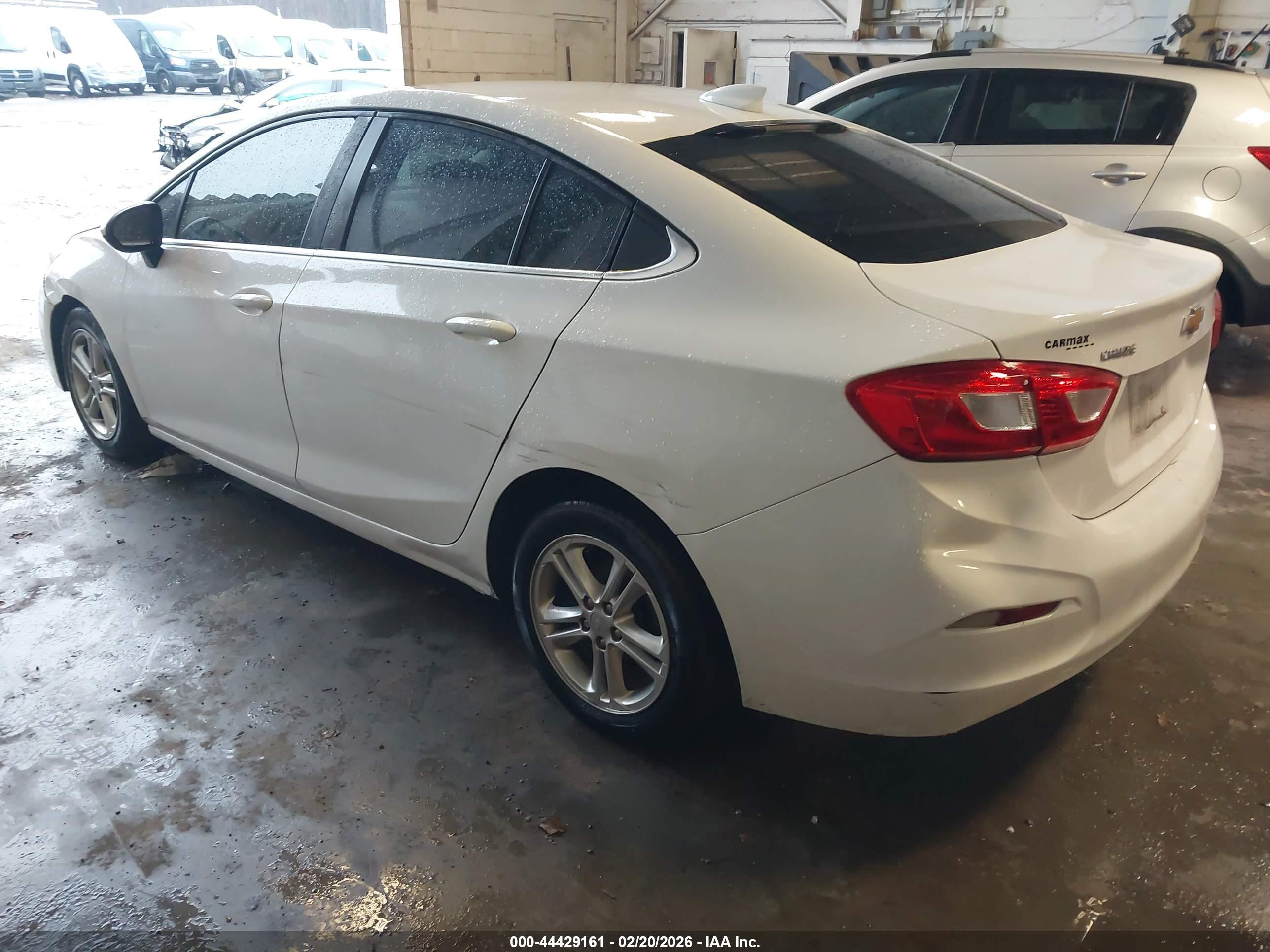 CHEVROLET CRUZE image 3