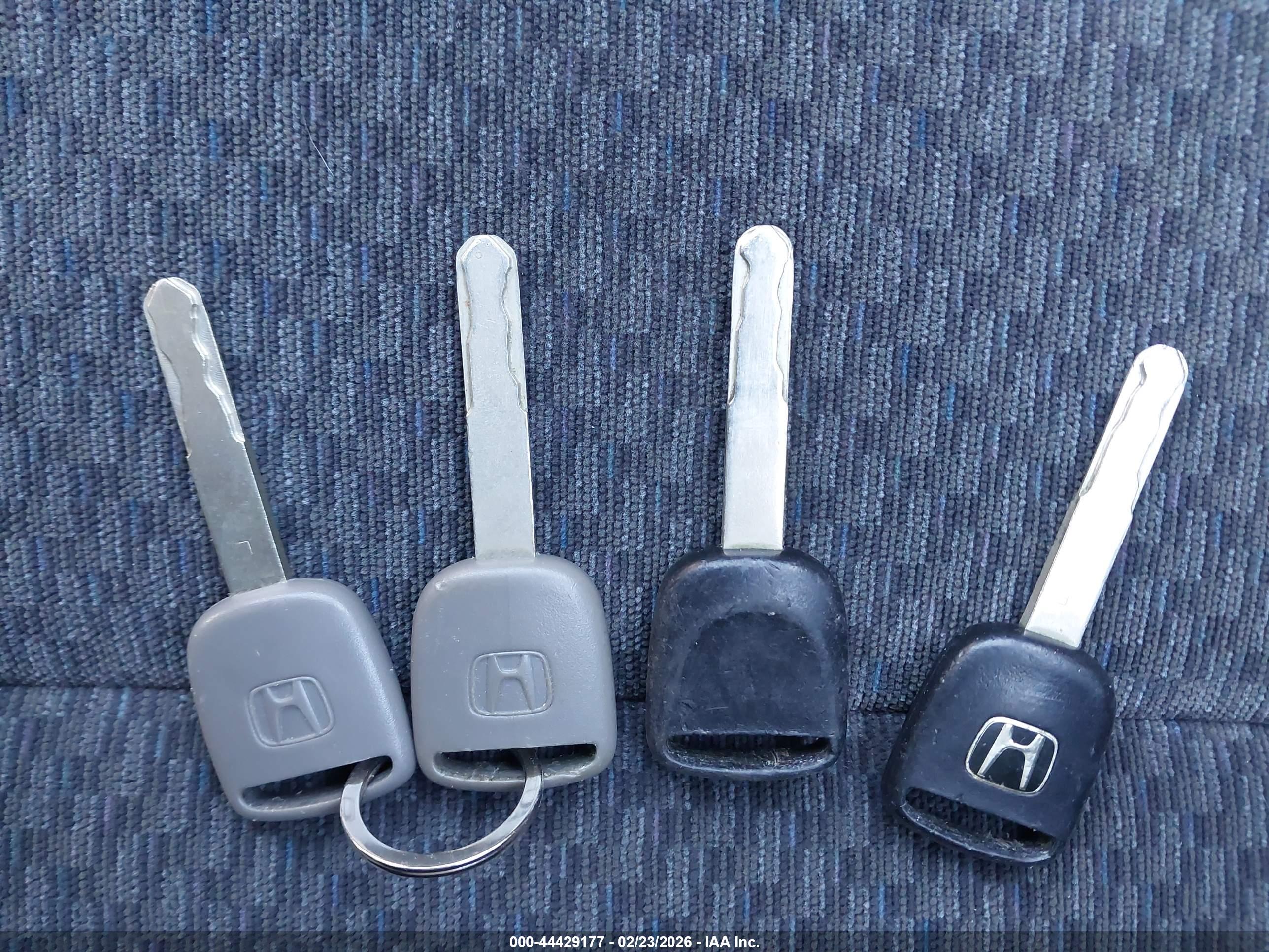 HONDA CIVIC image 11