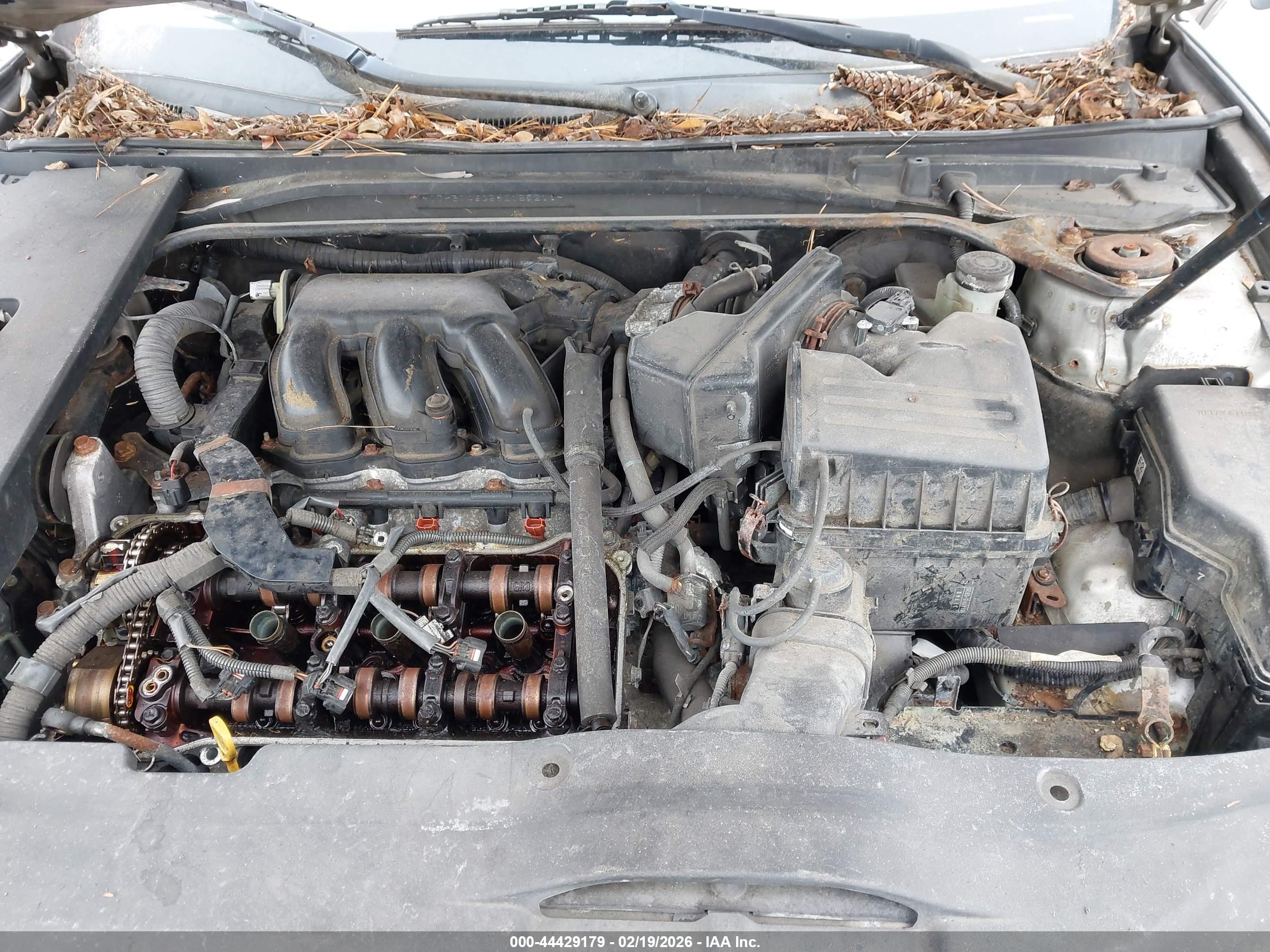 LEXUS ES image 10
