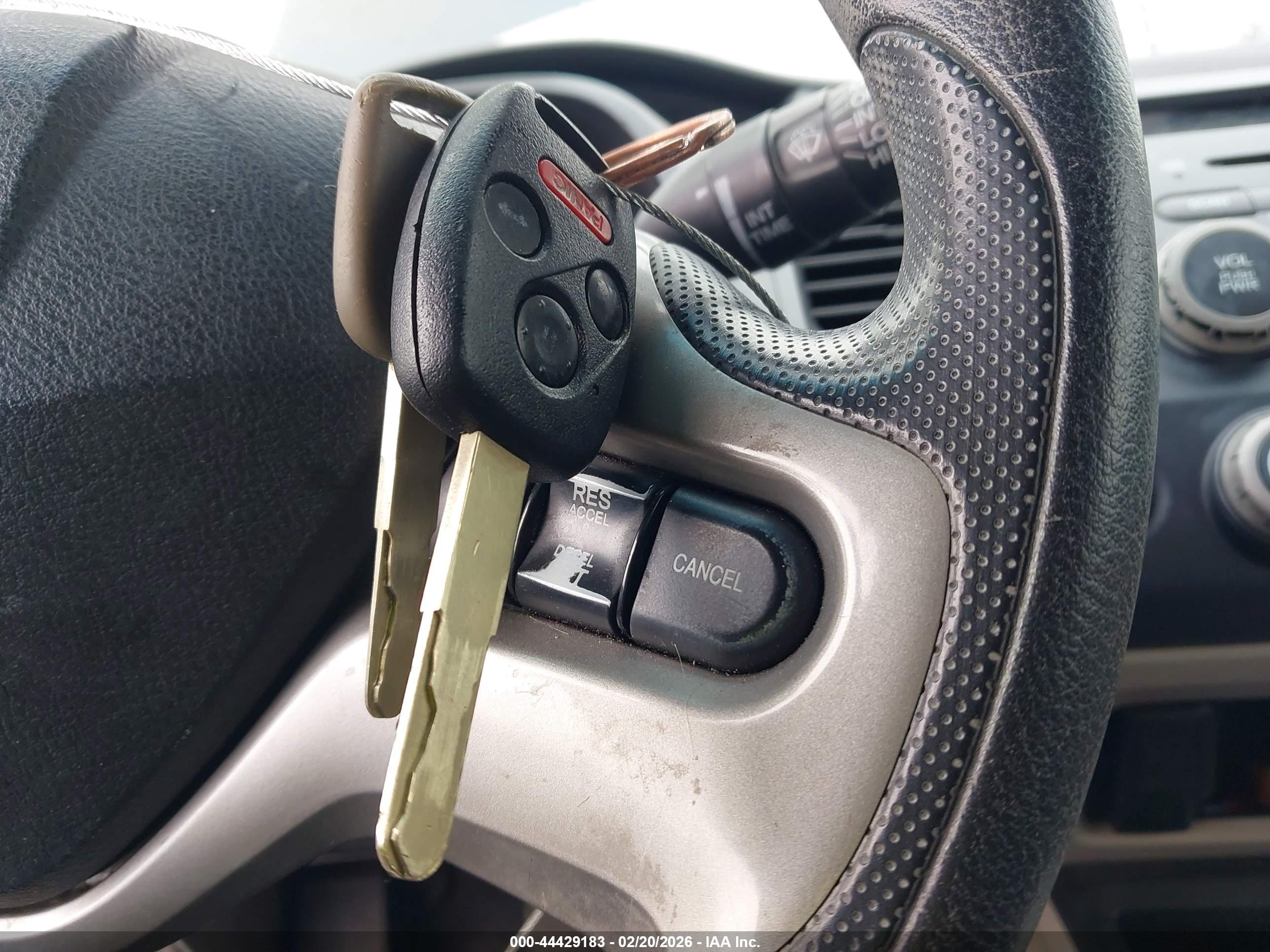 HONDA CIVIC image 11