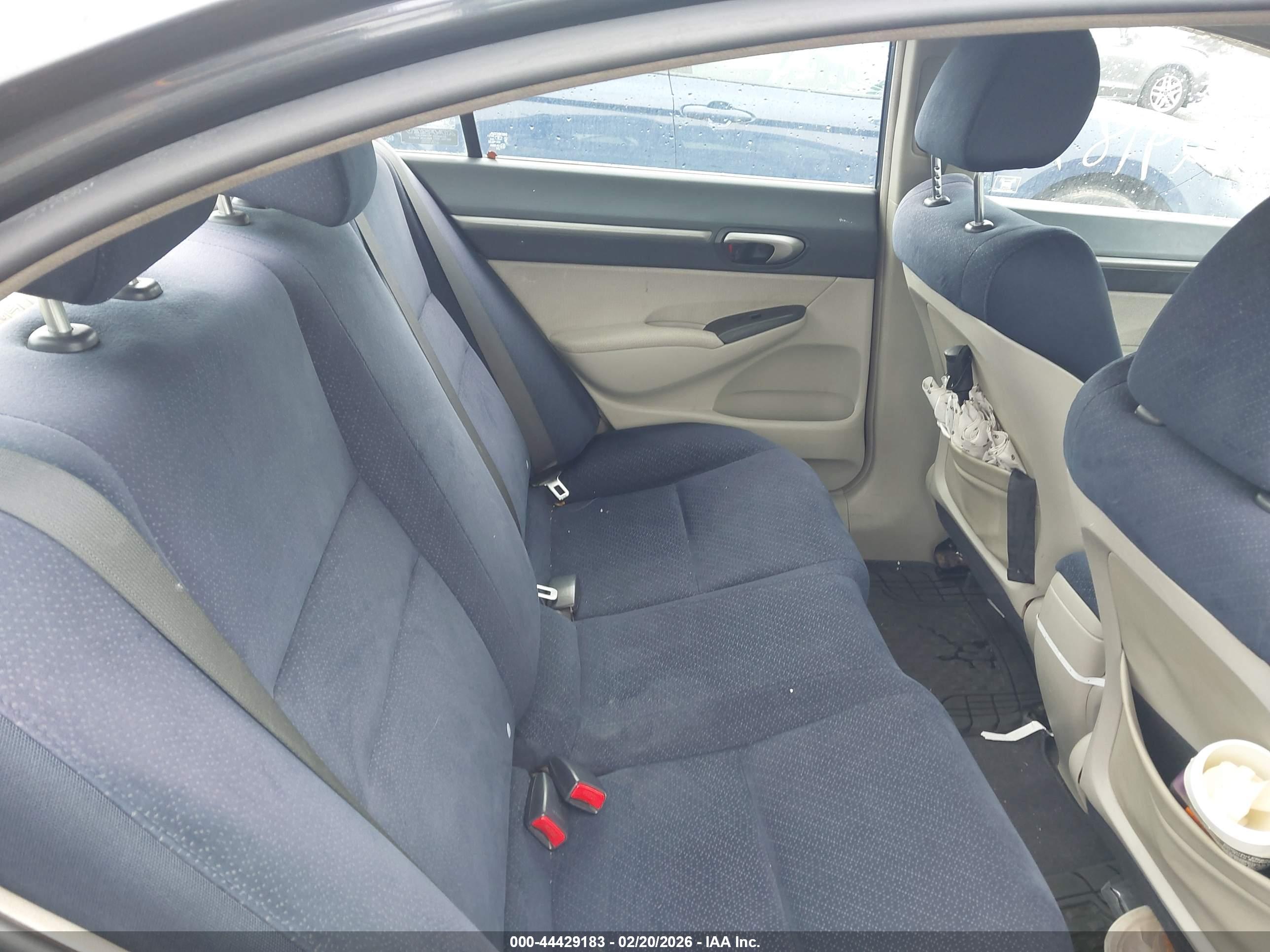 HONDA CIVIC image 8