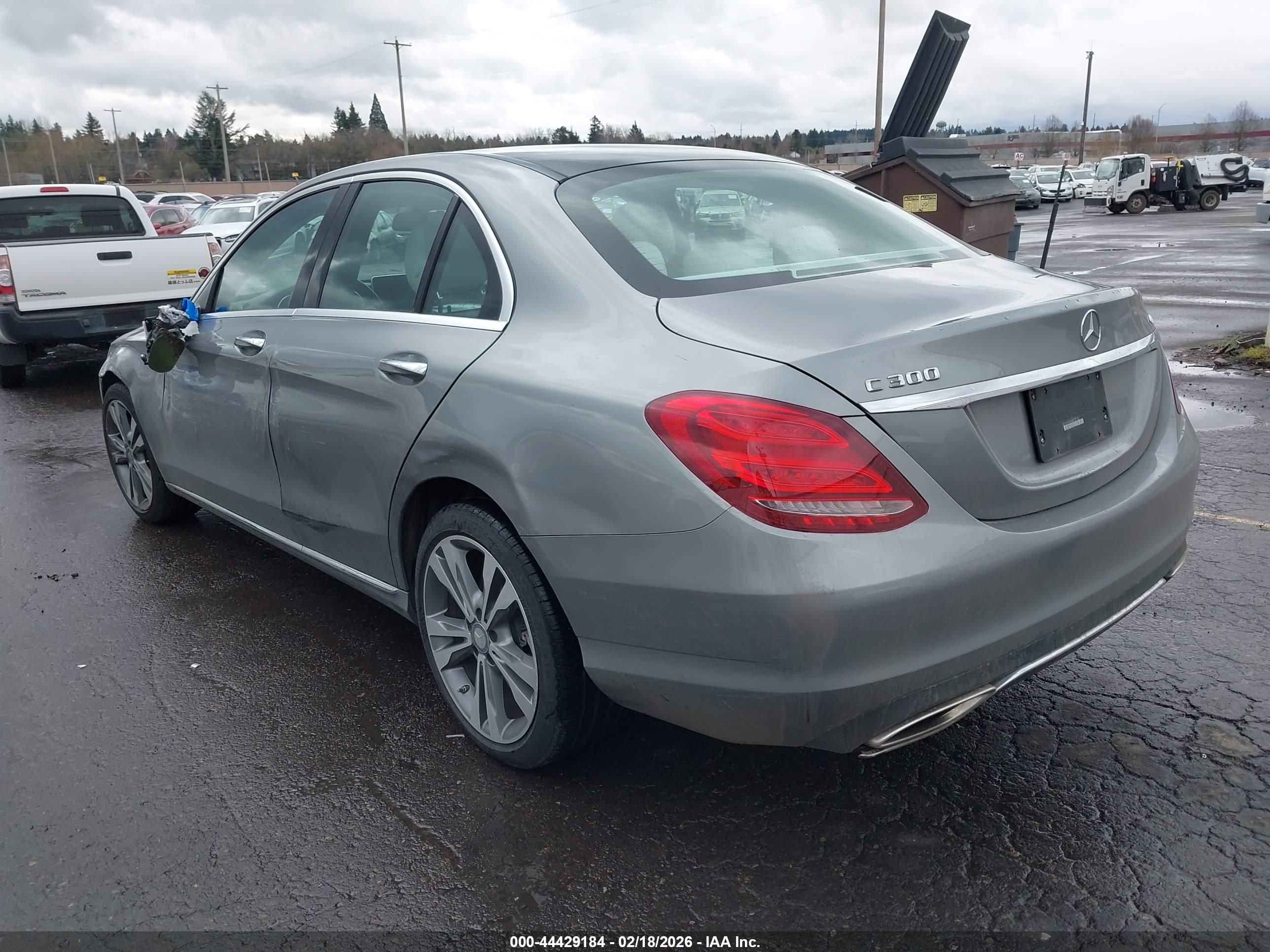 MERCEDES-BENZ C image 3