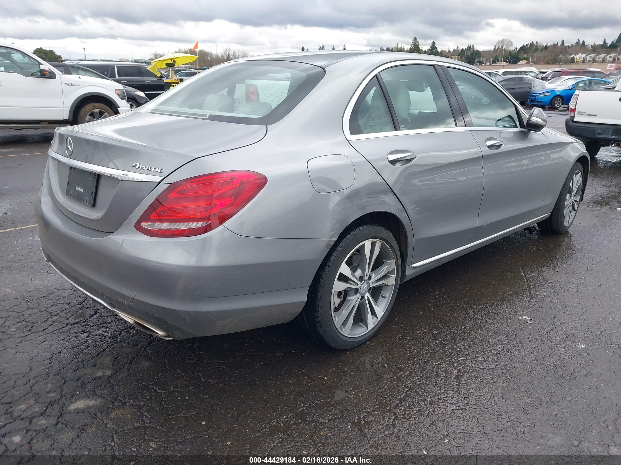 MERCEDES-BENZ C image 4