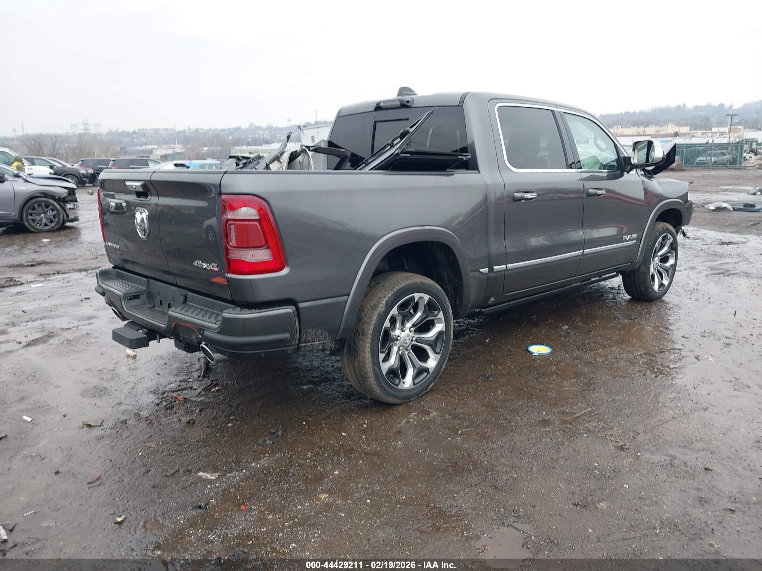 RAM 1500 image 4