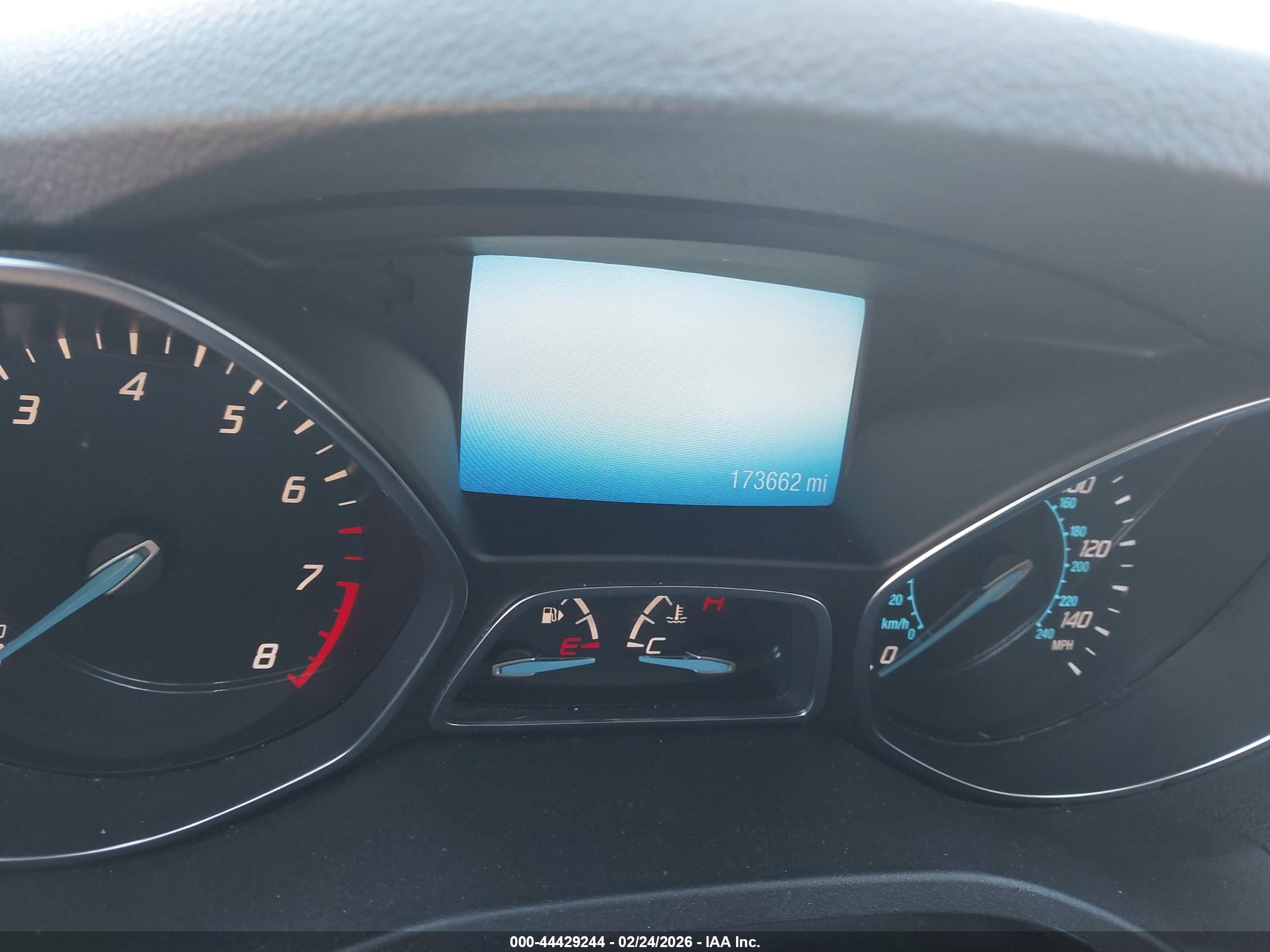FORD ESCAPE image 7