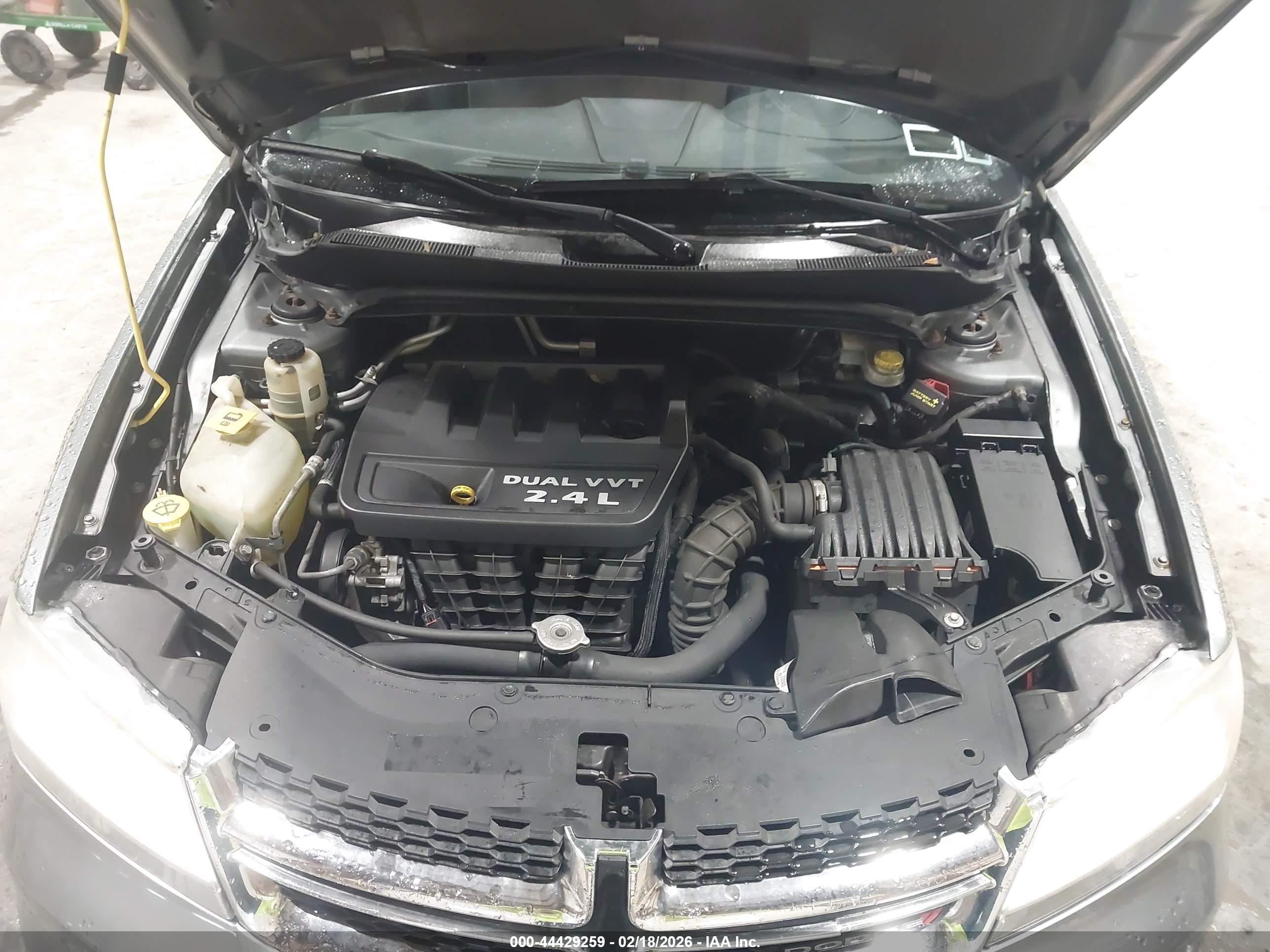 DODGE AVENGER image 10