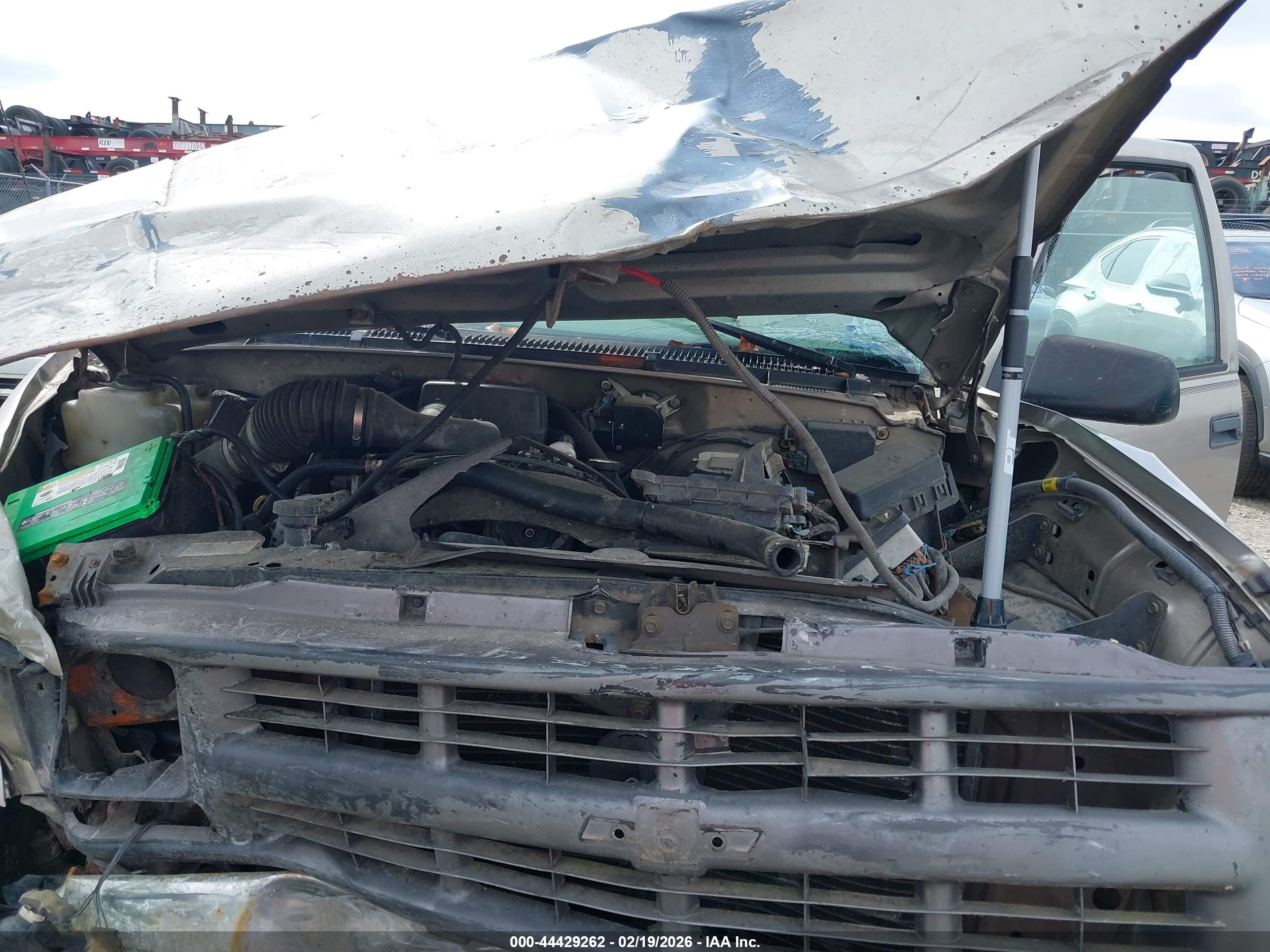 CHEVROLET C1500 image 10