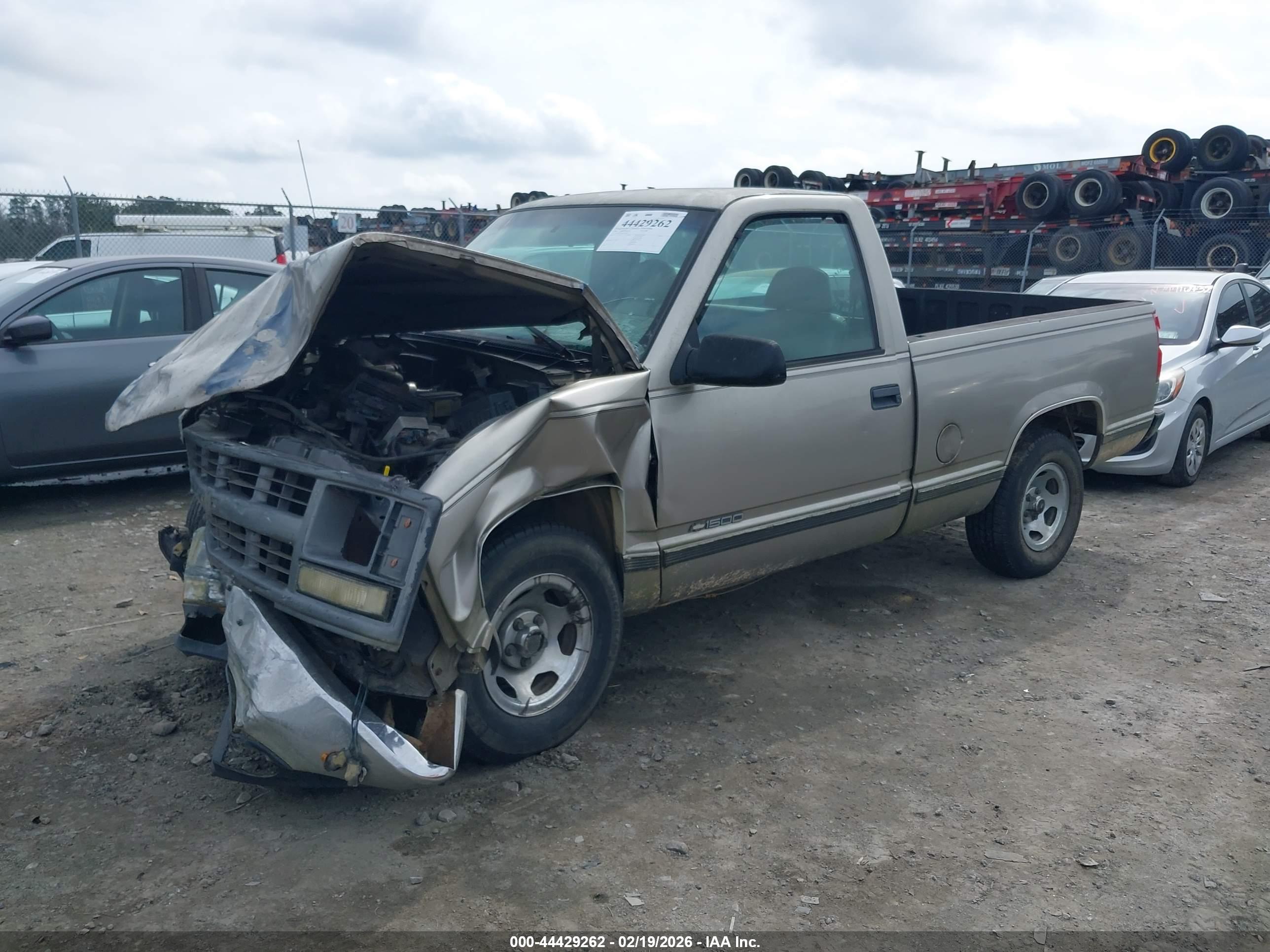 CHEVROLET C1500 image 6