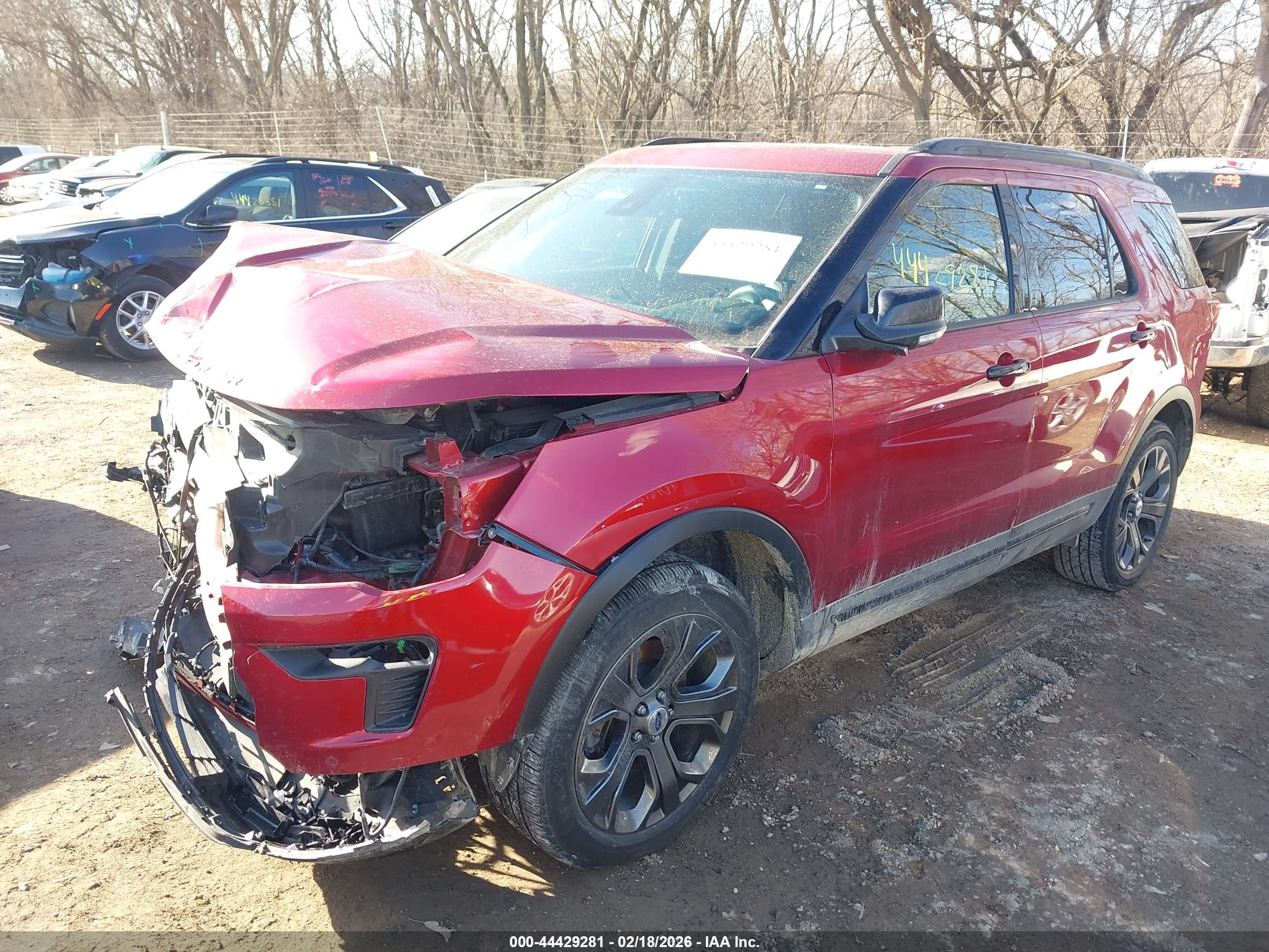 FORD EXPLORER image 2