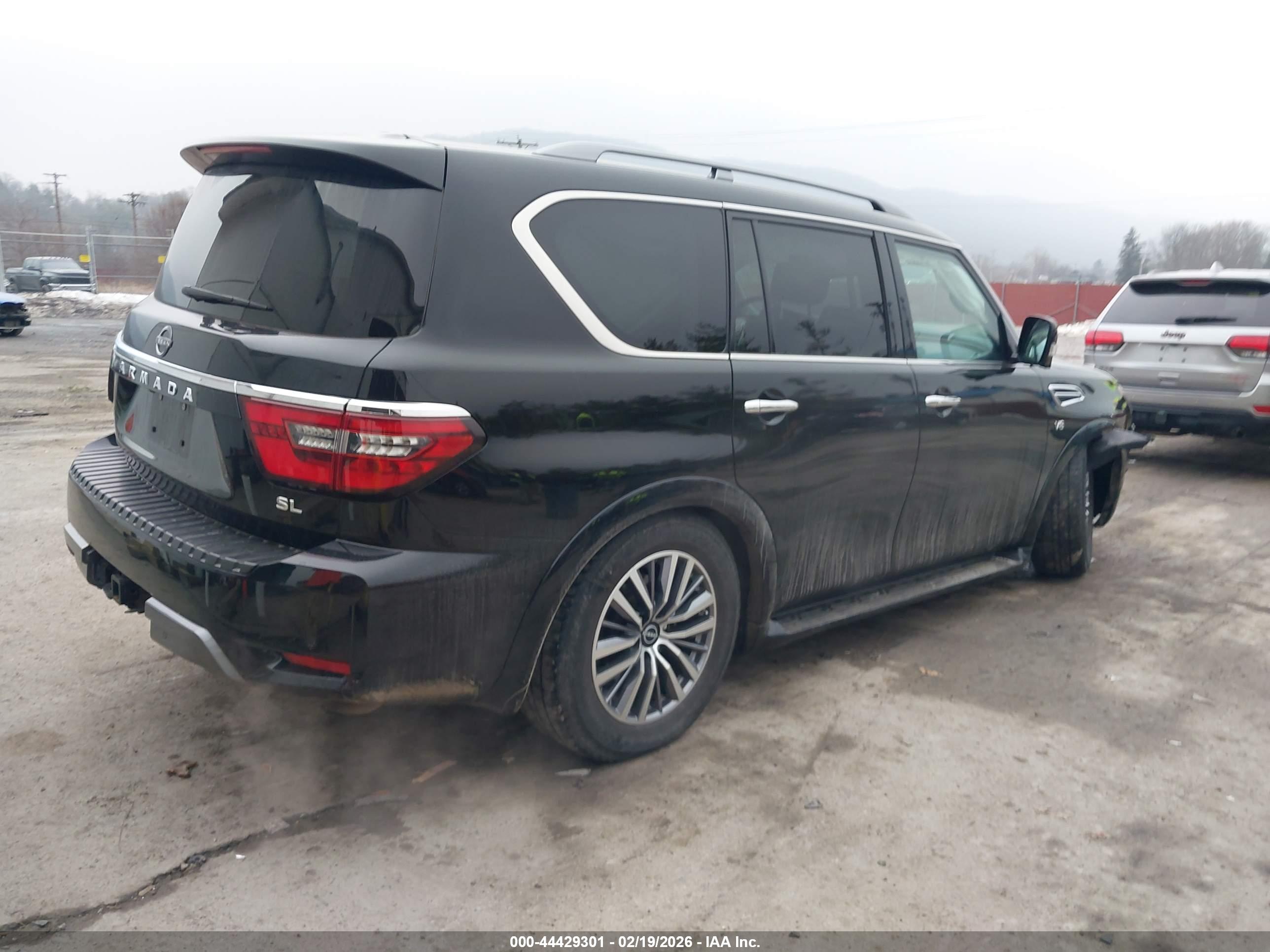 NISSAN ARMADA image 4