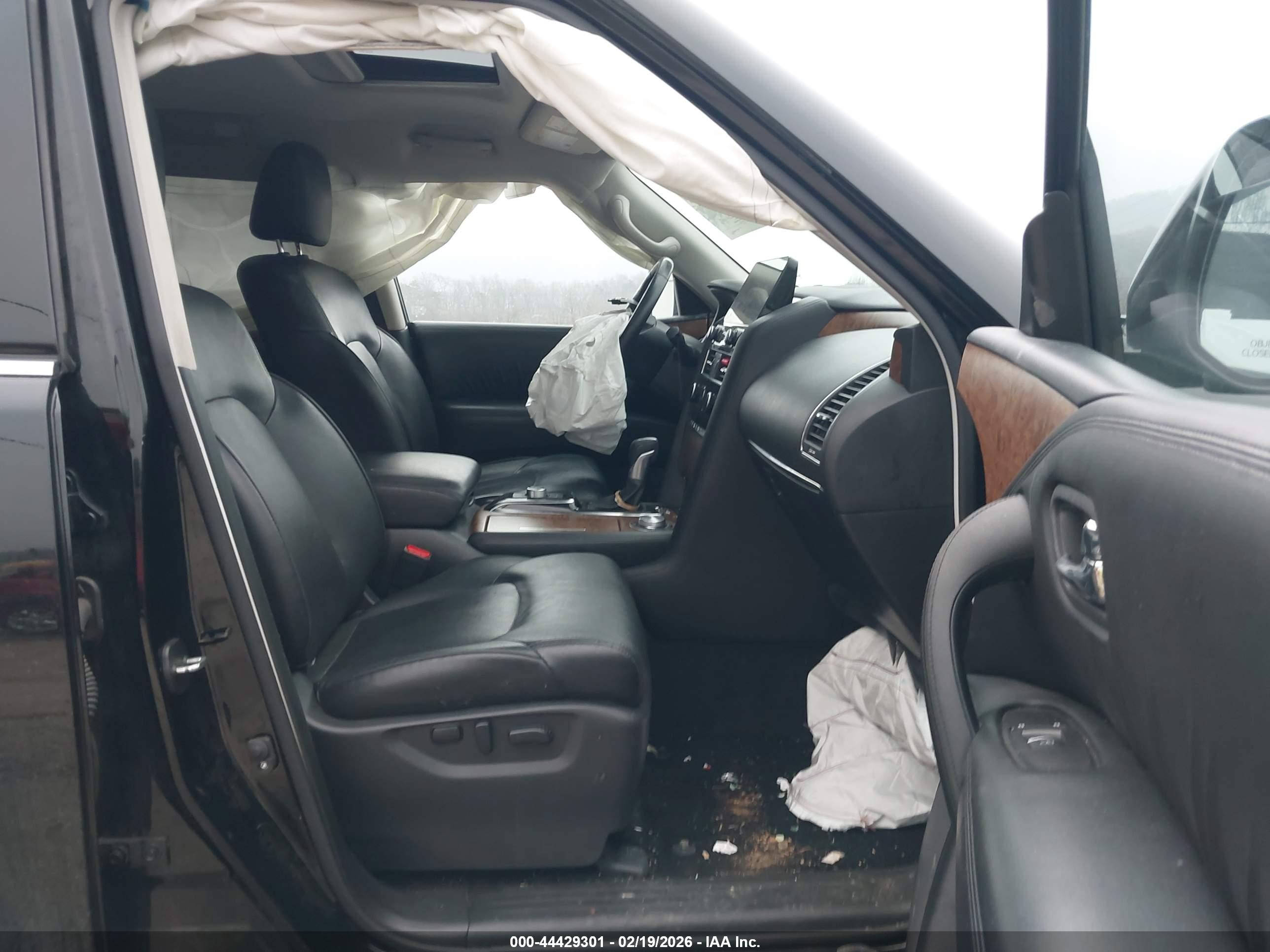 NISSAN ARMADA image 5