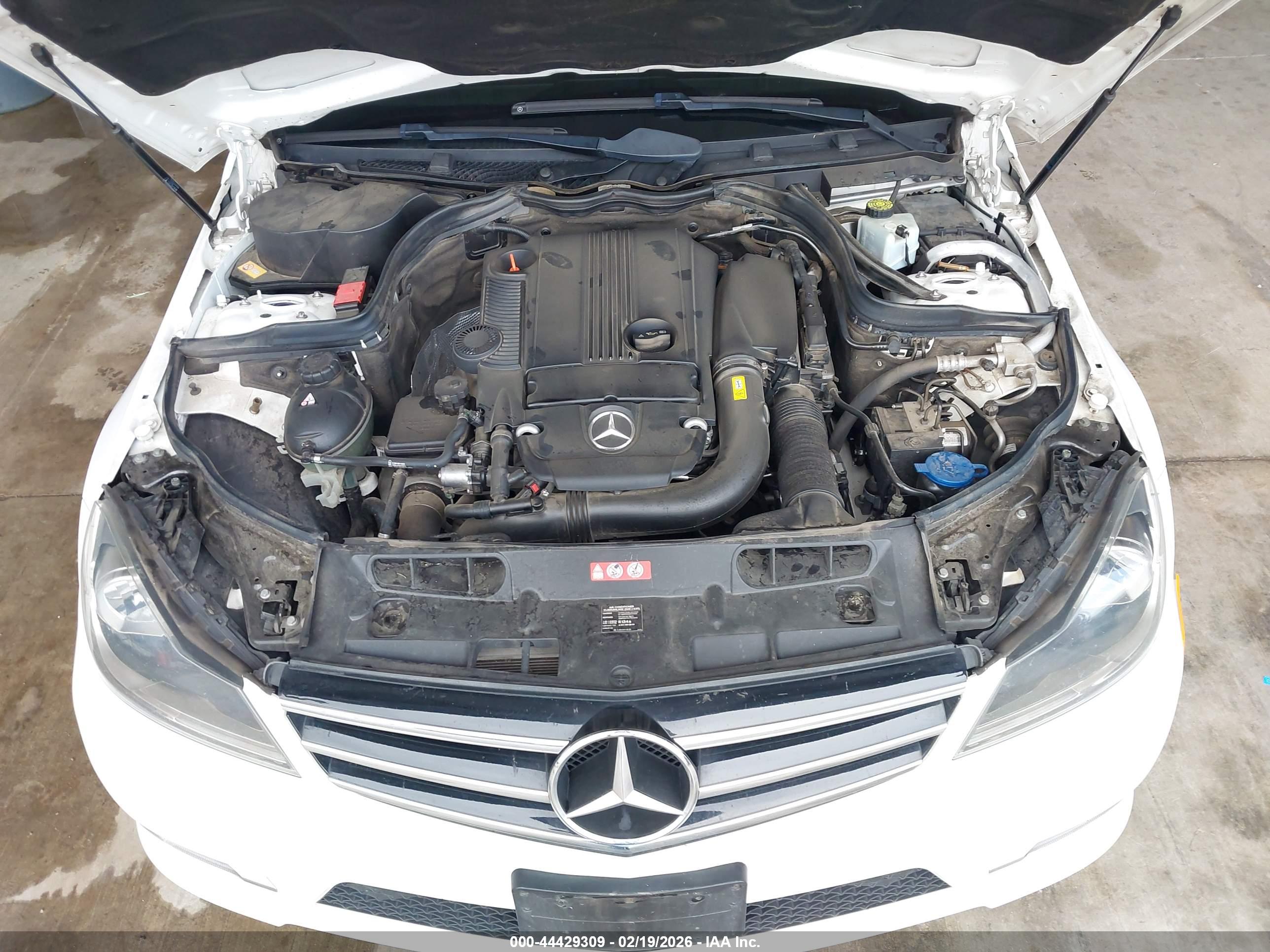 MERCEDES-BENZ C image 10