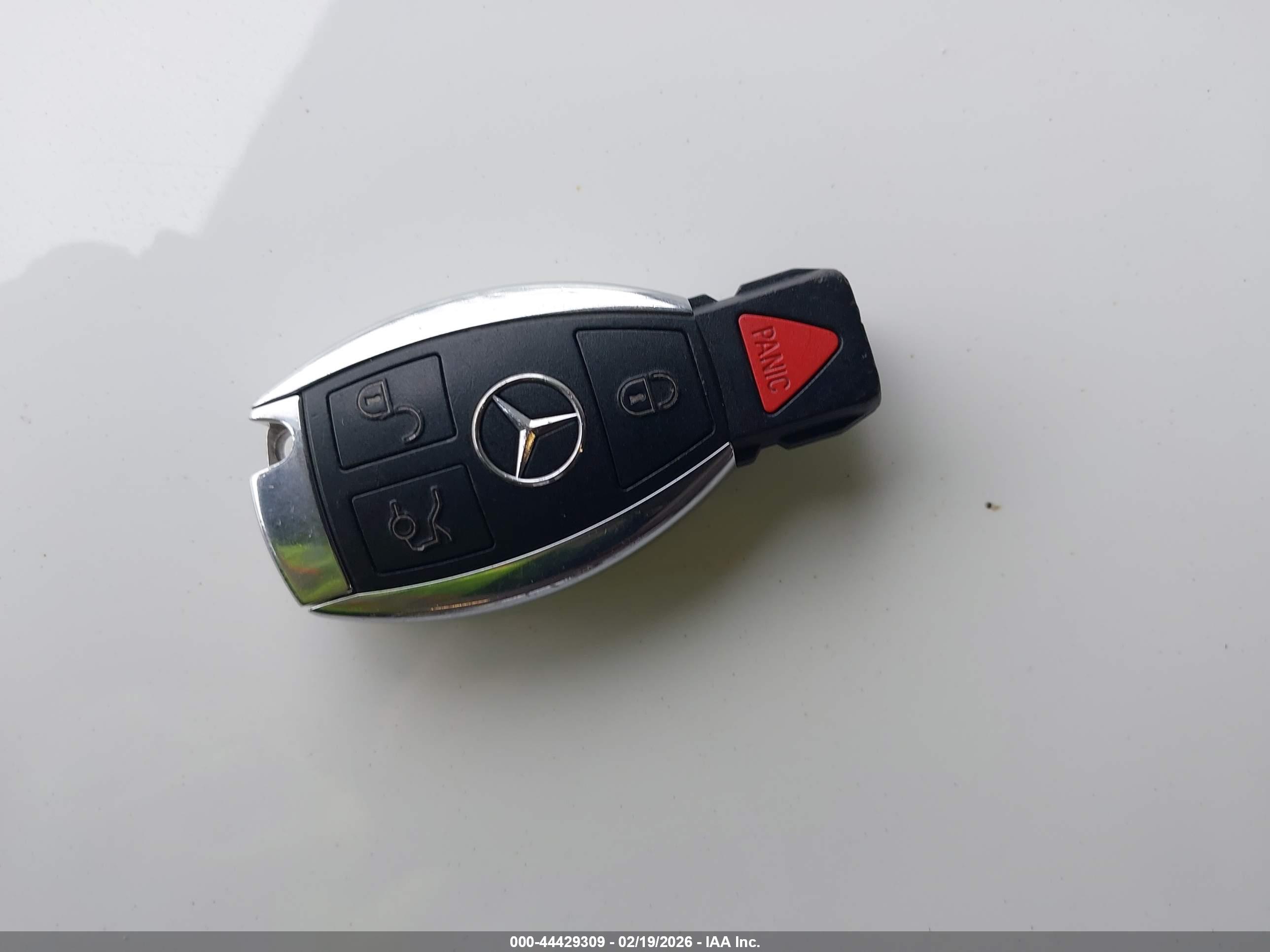 MERCEDES-BENZ C image 11