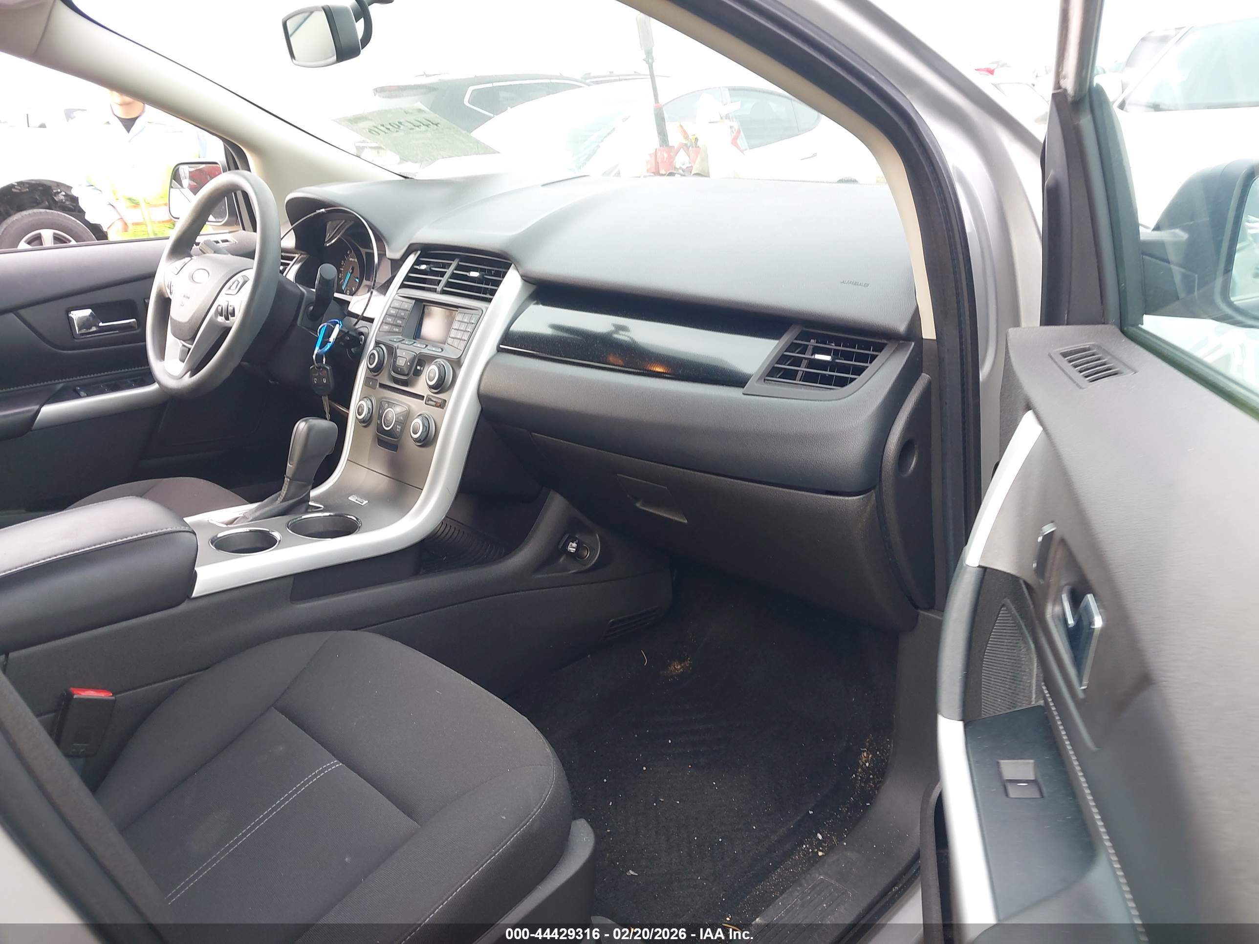 FORD EDGE image 5