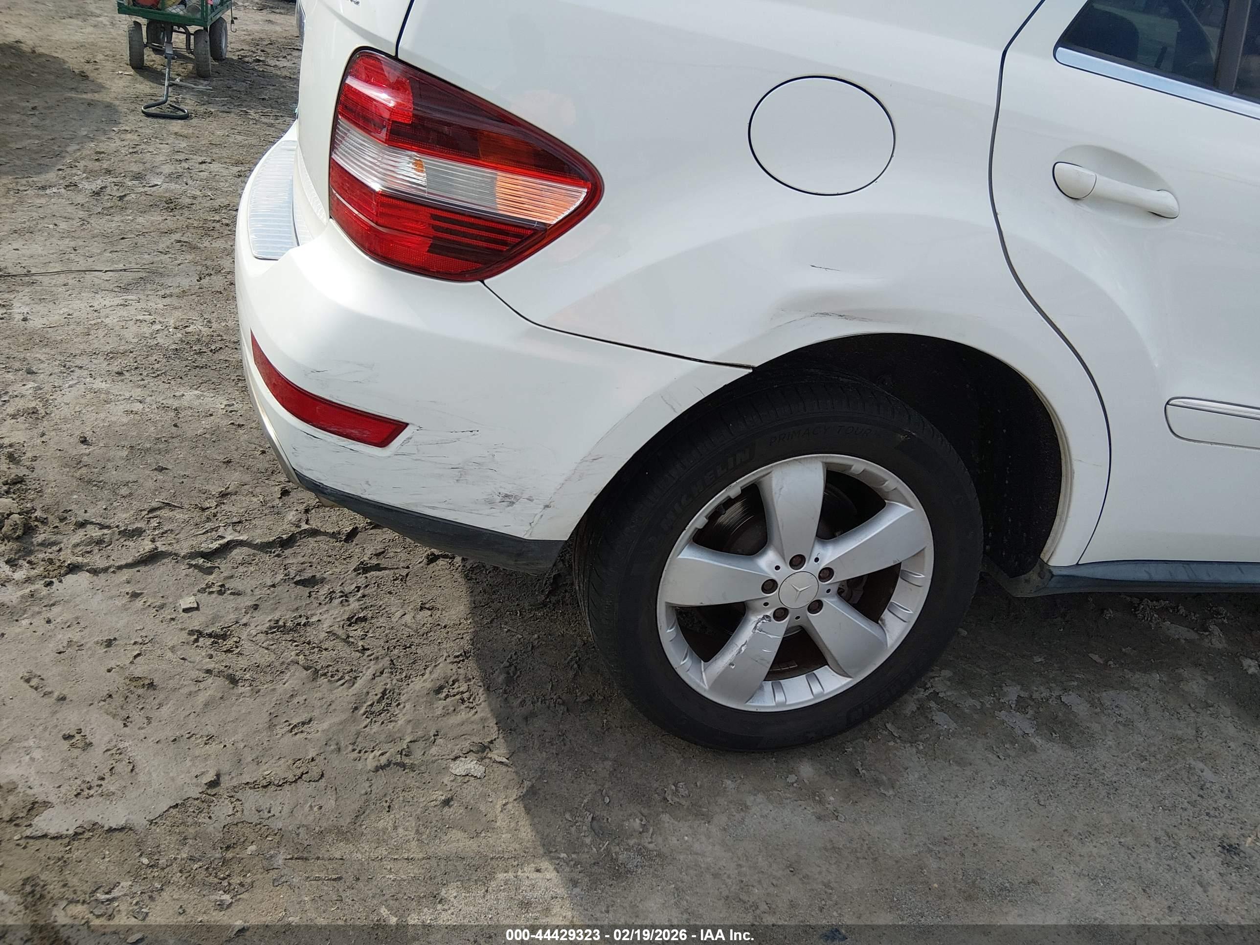MERCEDES-BENZ ML image 6